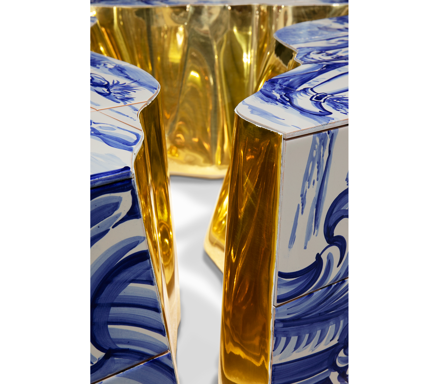LUXURIOUS DETAILS LAPIAZ CENTER TABLE For the living room of a villa