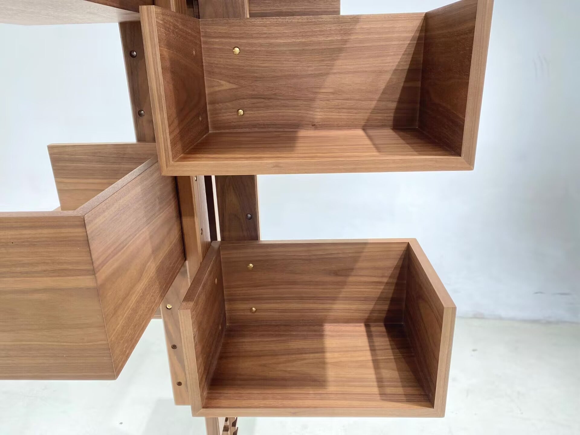 Albero Italian Designer Upscale Solid Wood Rotating Bookshelf