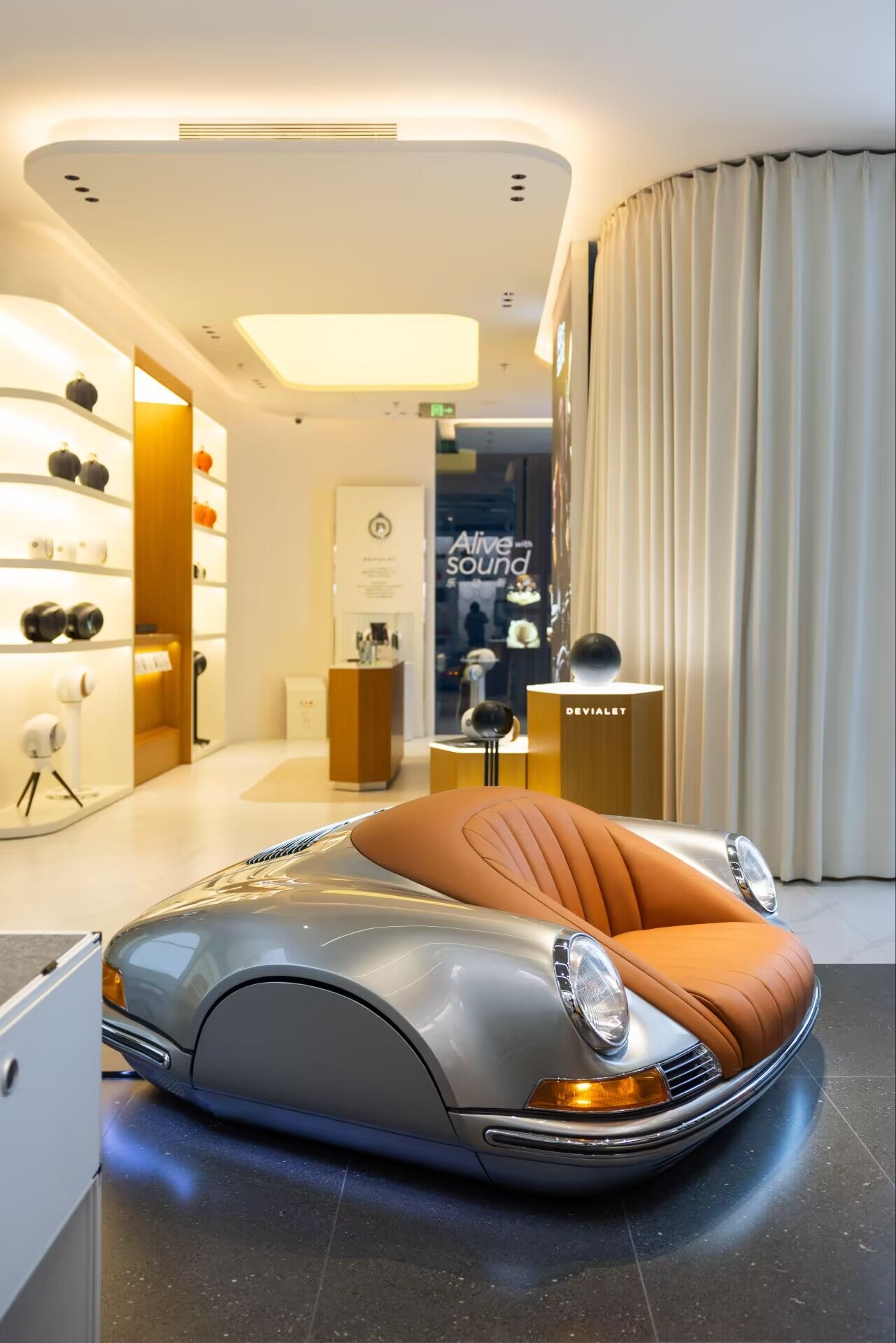 Arkadia Luxury High Quality Porsche 911 Sports Car Genuine Leather Sofa