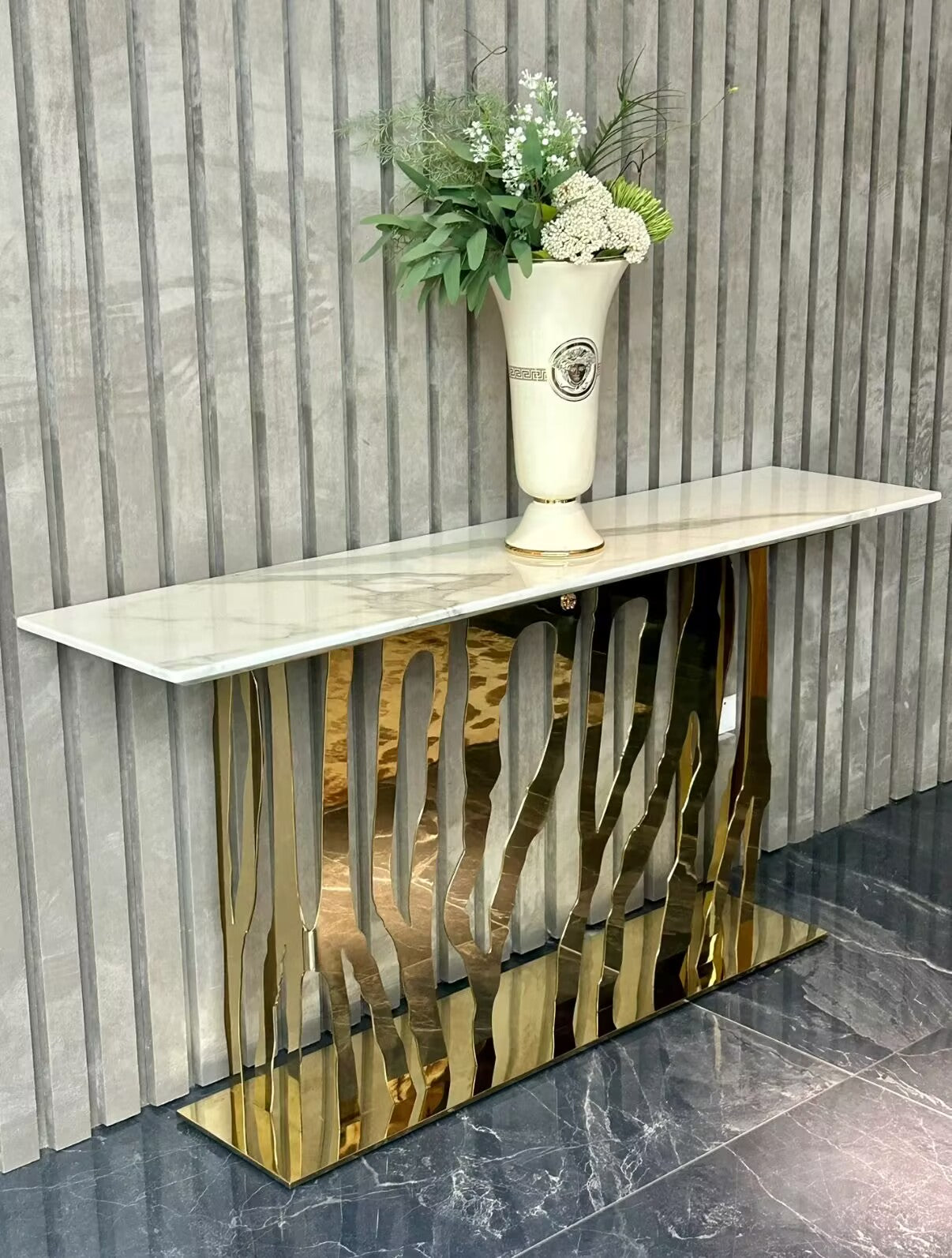 Wild corrugated stainless steel B-52 console