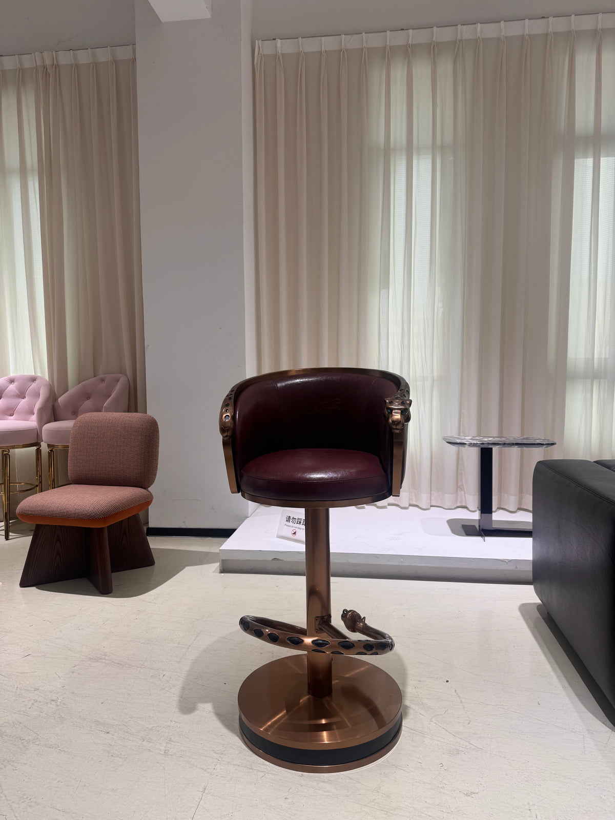 Designer Unique Artistic Cheetah High-End Genuine Leather Bar Stool