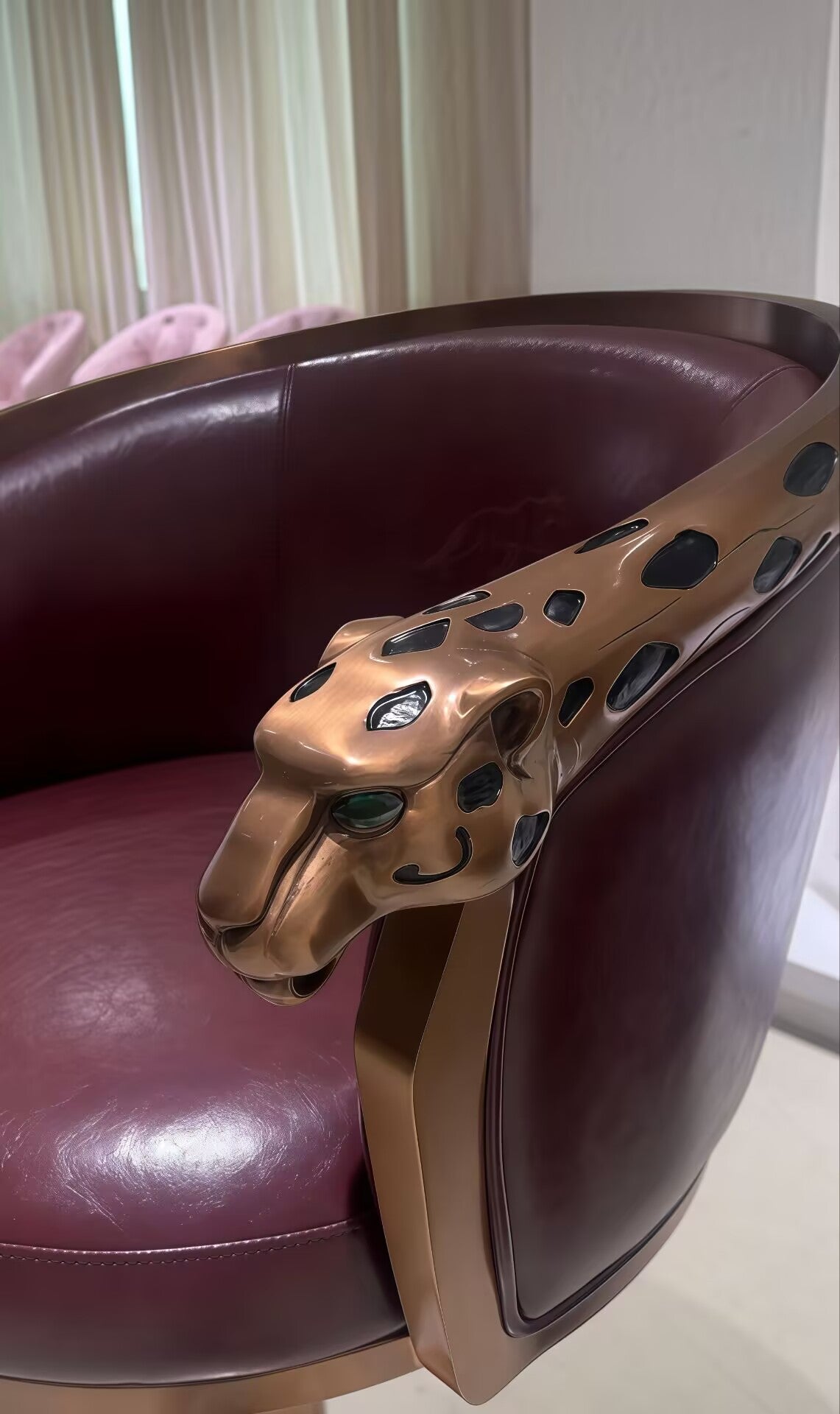 Designer Unique Artistic Cheetah High-End Genuine Leather Bar Stool