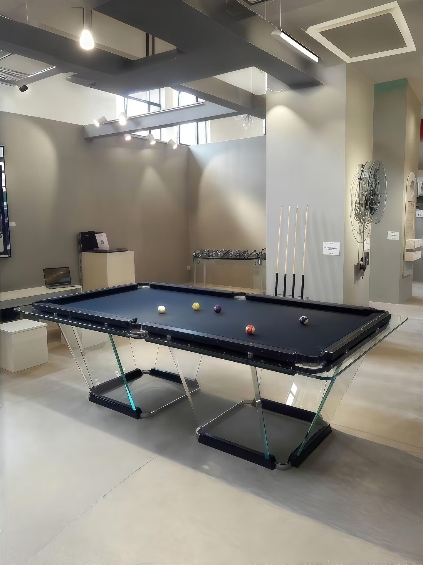 Villa Entertainment Room Designer Solid Wood Glass Billiard Table