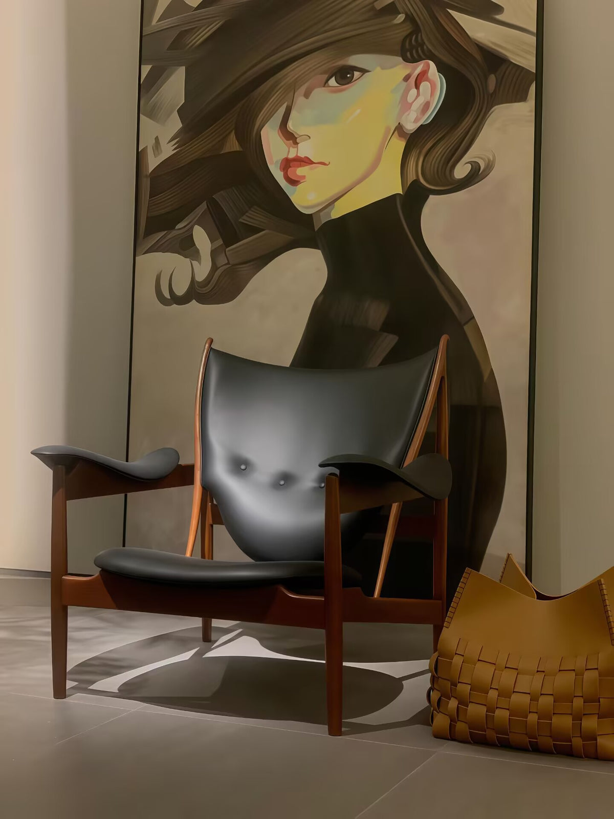 Luxurious Minimalist Solid Wood Art Genuine Leather Chieftain Chair
