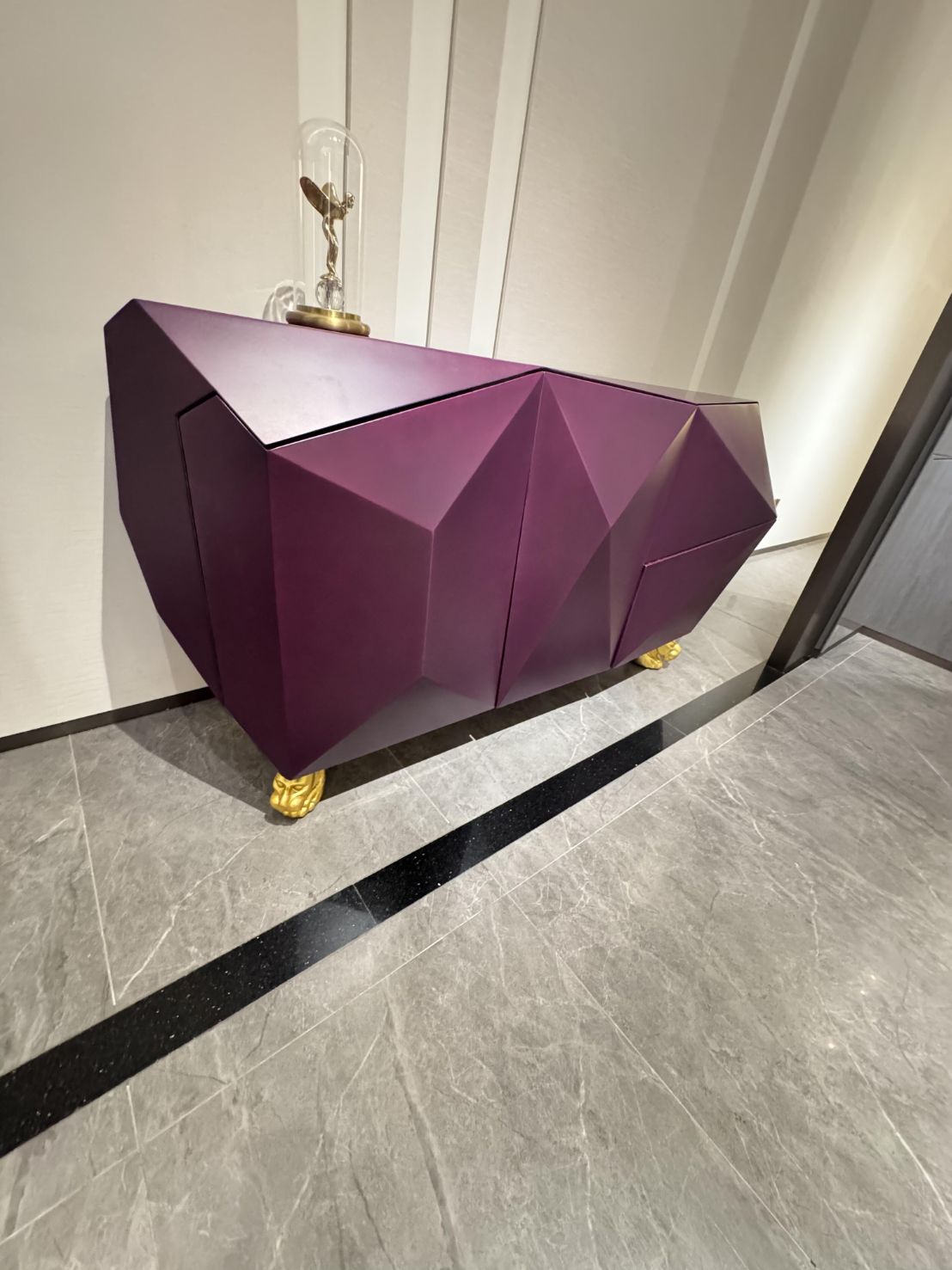 DIAMOND AMETHYST Light luxury solid wood irregular sideboard