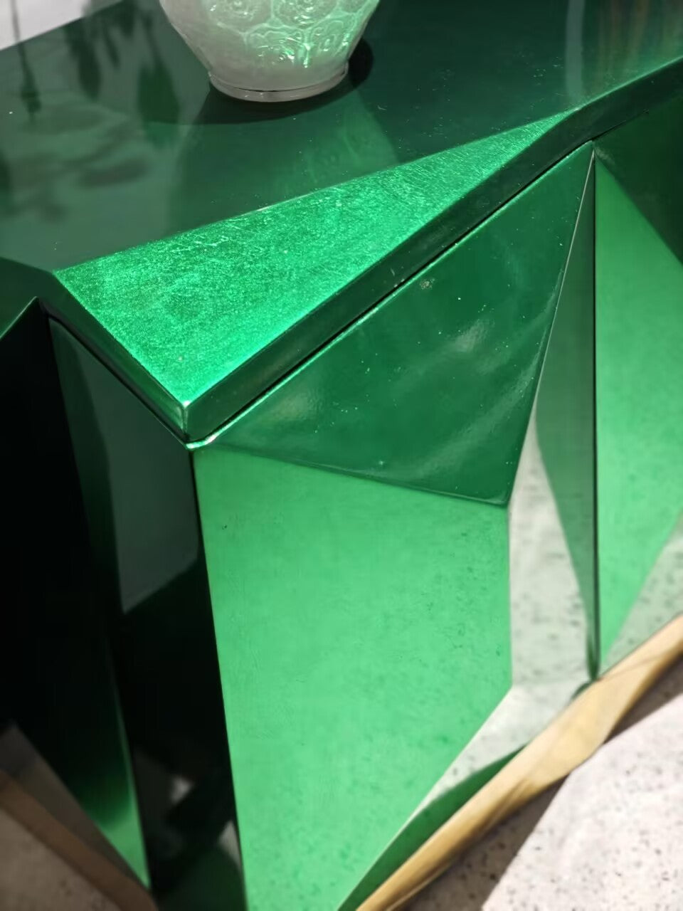 DIAMOND EMERALD Modern light luxury irregular solid wood sideboard