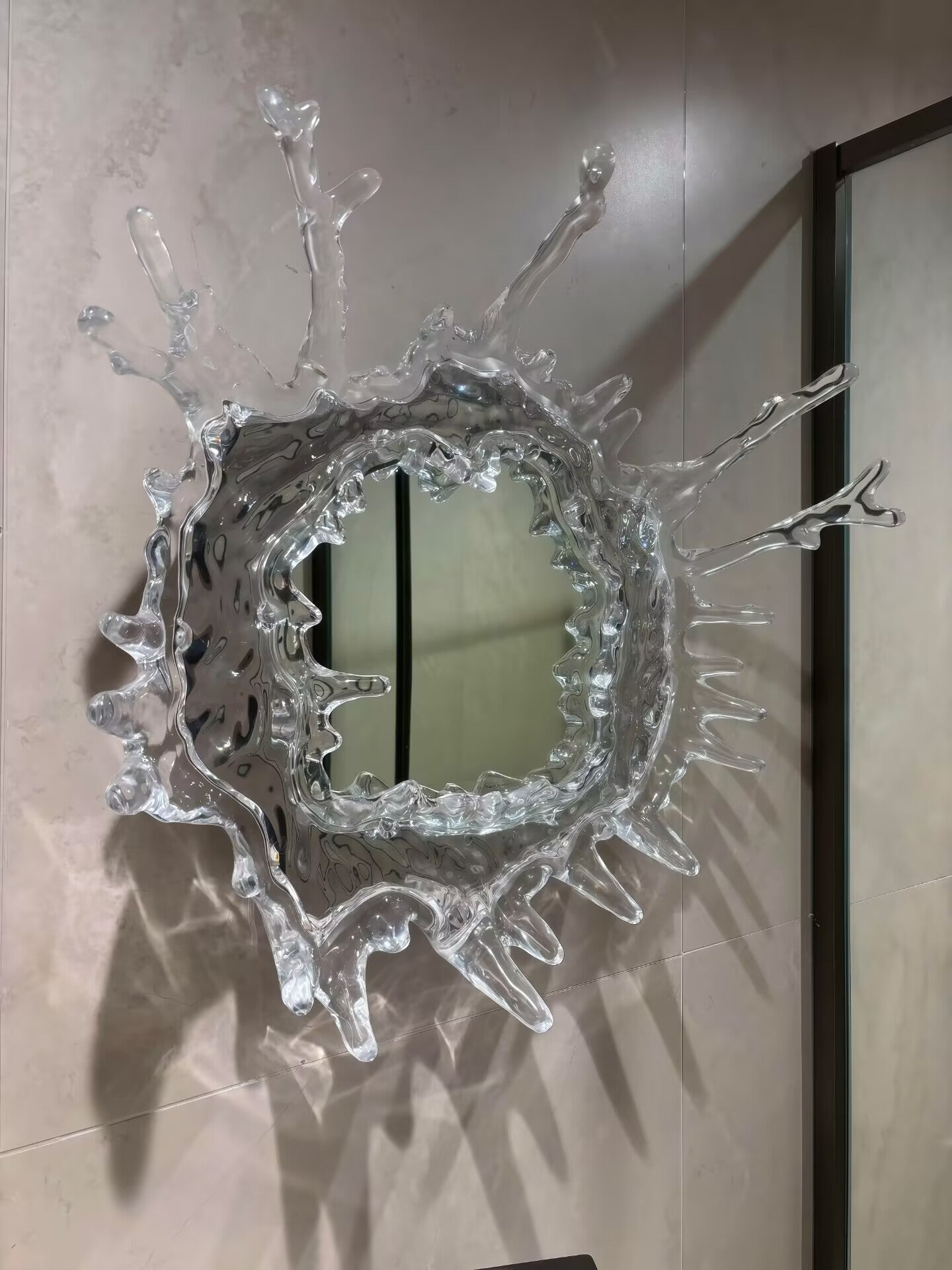 Villa Living Room Upscale Irregular Acrylic Wall-Mounted Decorative Mirror