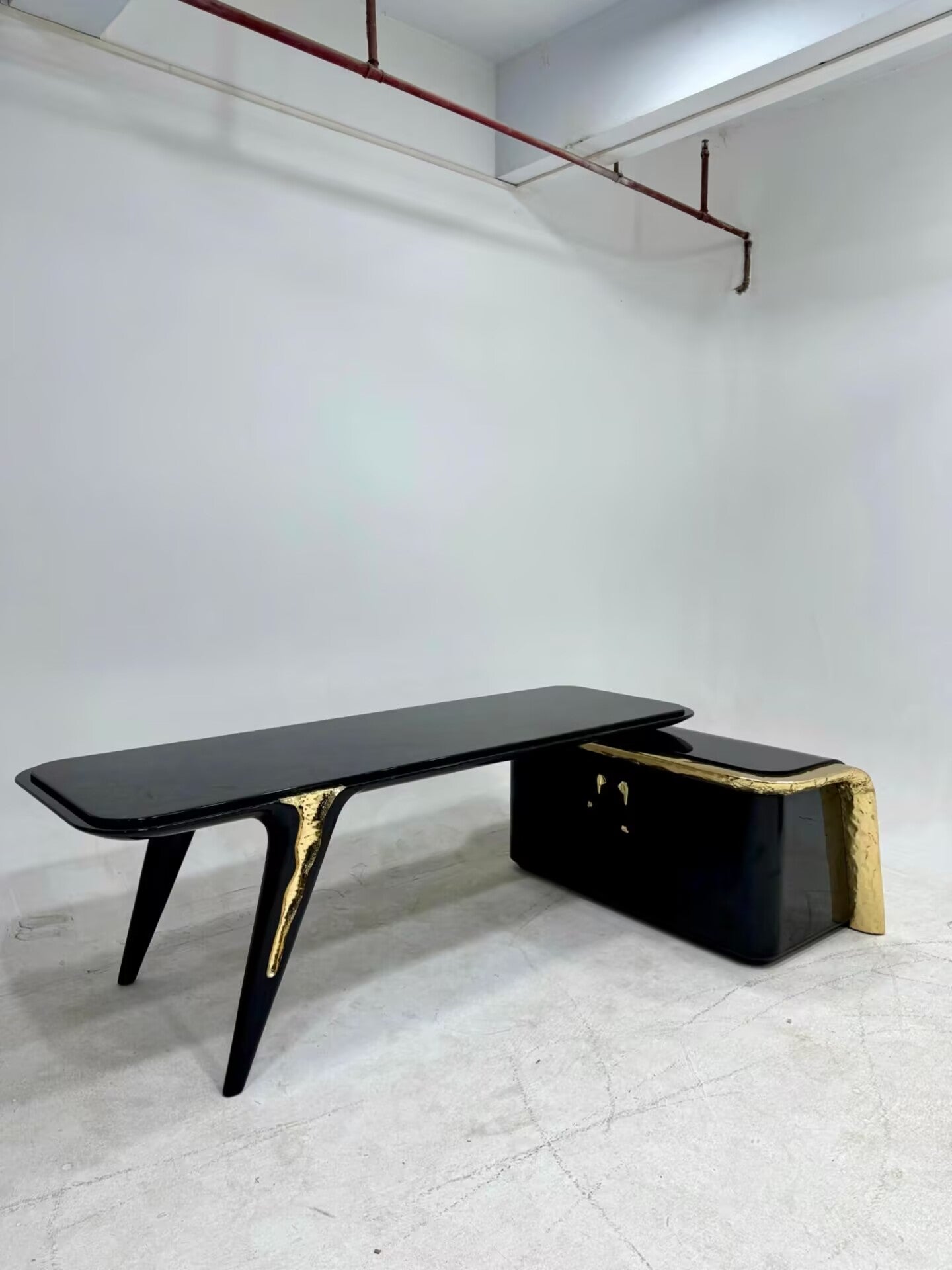 Italian Luxurious Upscale Brass Solid Wood Corner Office Desk