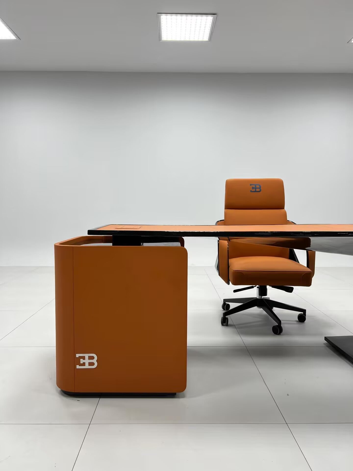 Ettore President'S Office Luxurious Upscale Genuine Leather Desk