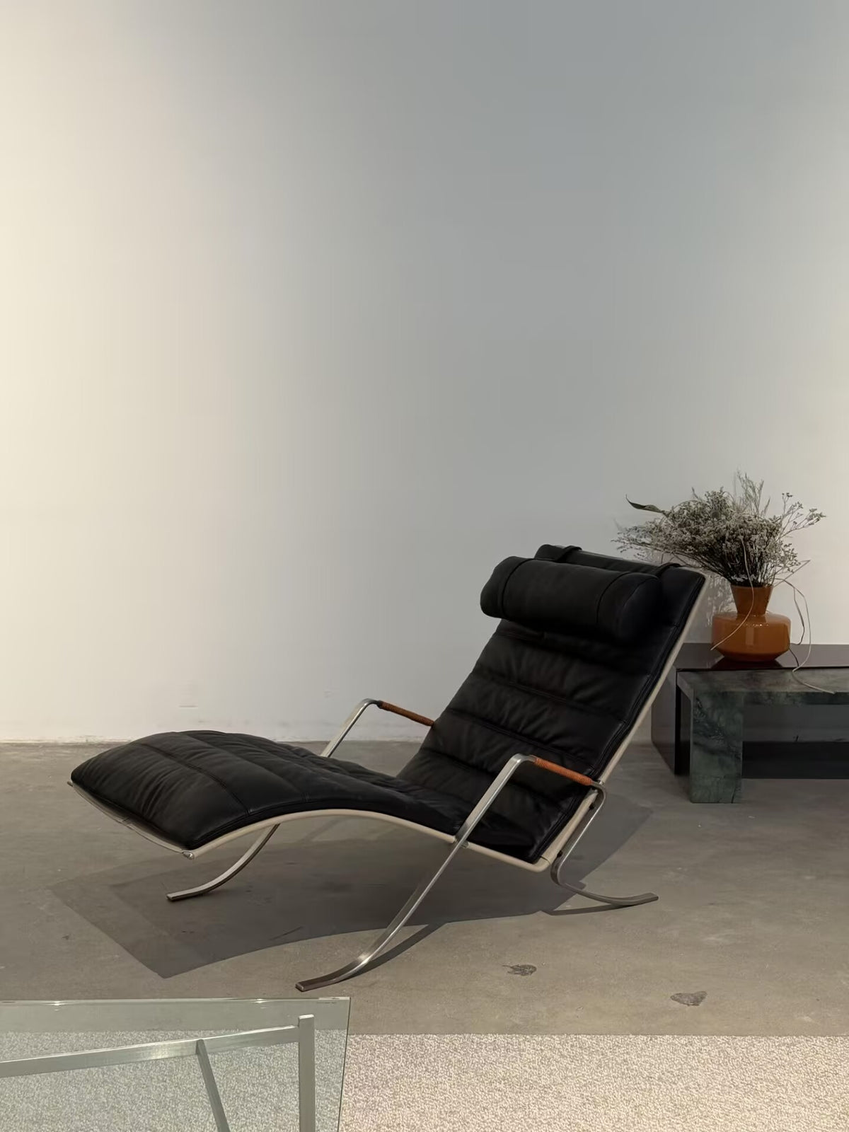 Fk 87 Modern High-End Artistic Leather Grasshopper Lounge Chair