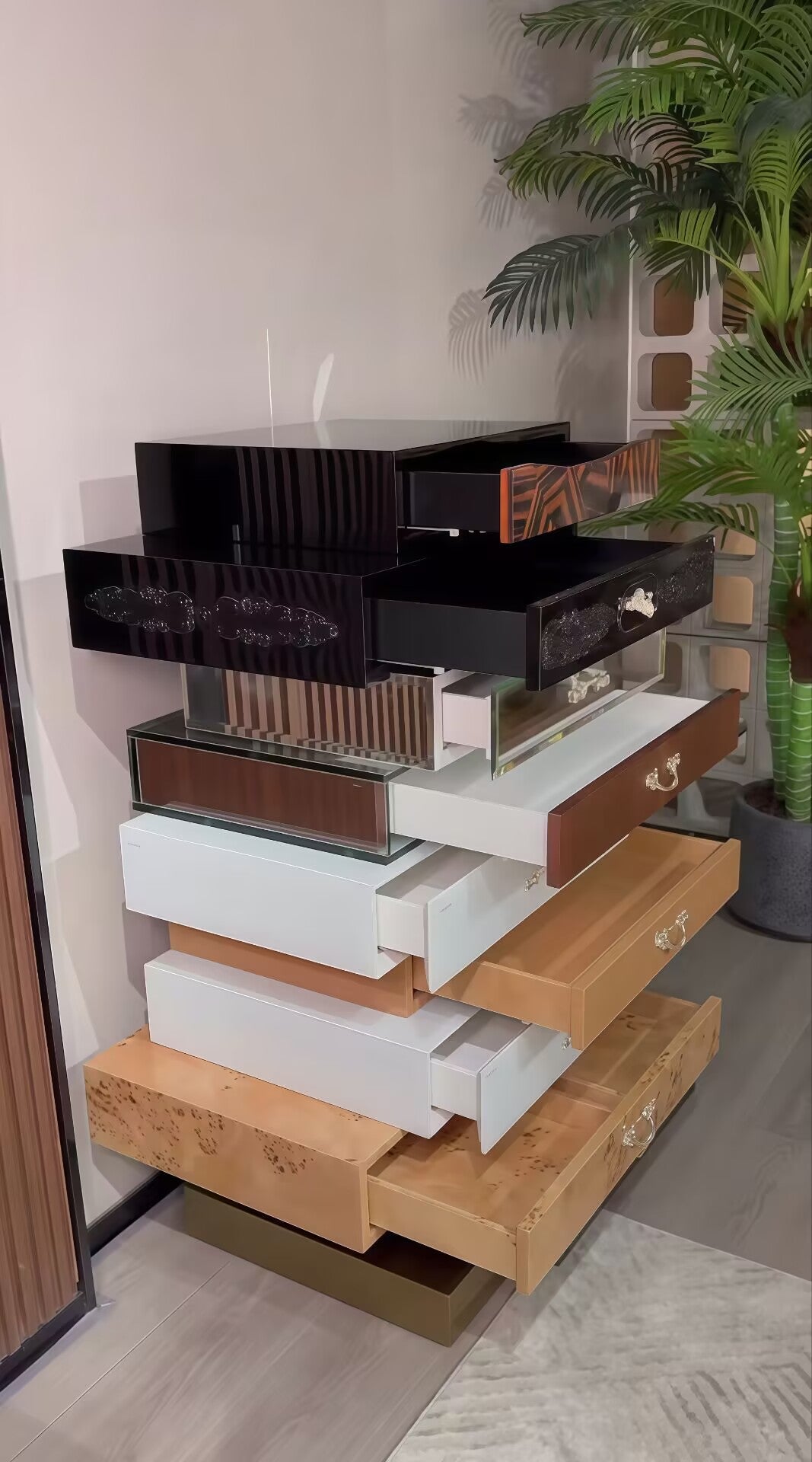 FRANK CHEST Italian light luxury creative solid wood irregular cabinet