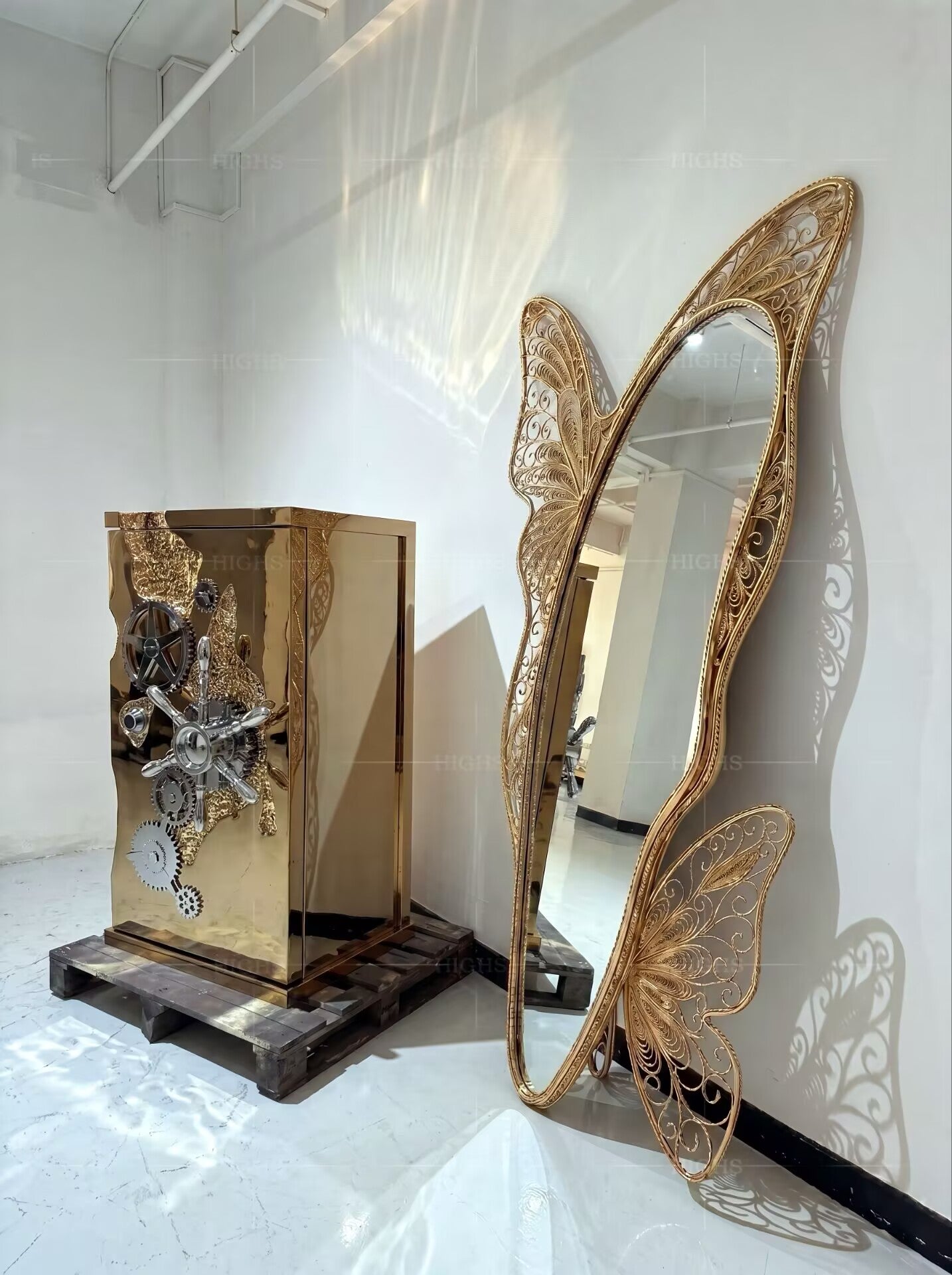 Luxurious Designer Villa Butterfly Gold Wire Full-Length Mirror