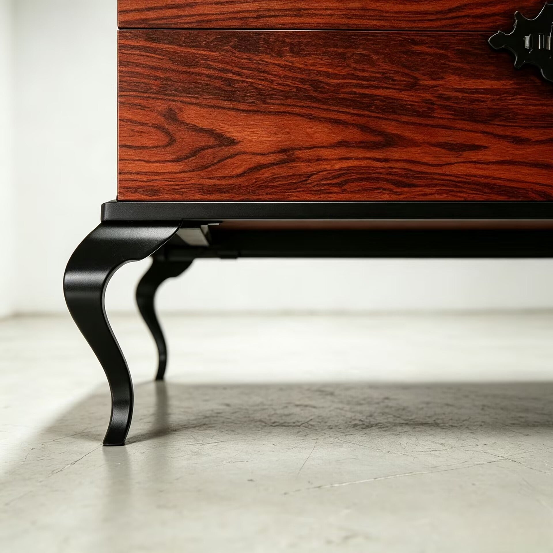 Guggenheim Italian Creativity High-End Solid Wood Nightstand