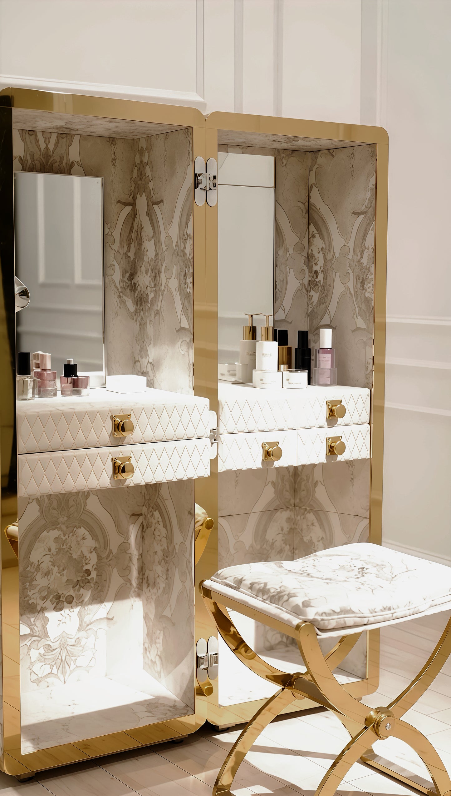 Grandtour Classic high-end jewelry cabinet
