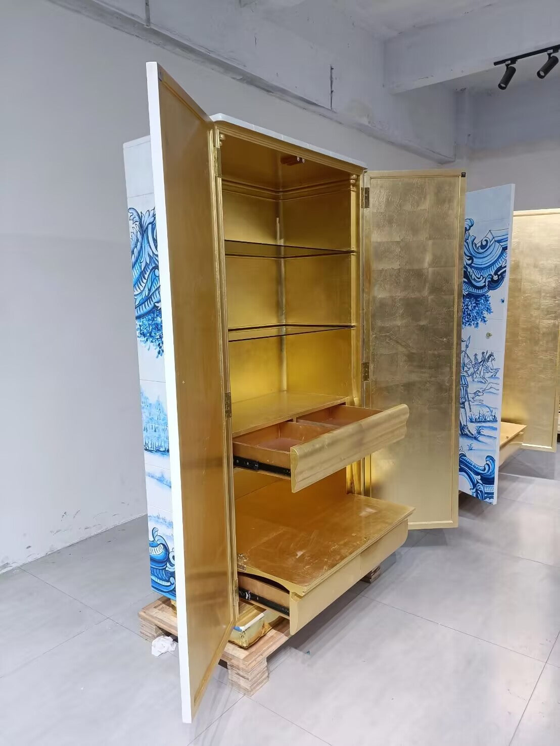 HERITAGE Neoclassical high-end hand-painted solid wood cabinet