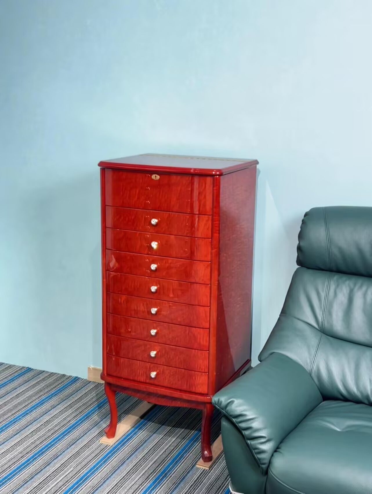 Villa Bedroom Art Solid Wood Floor-Standing Jewelry Cabinet