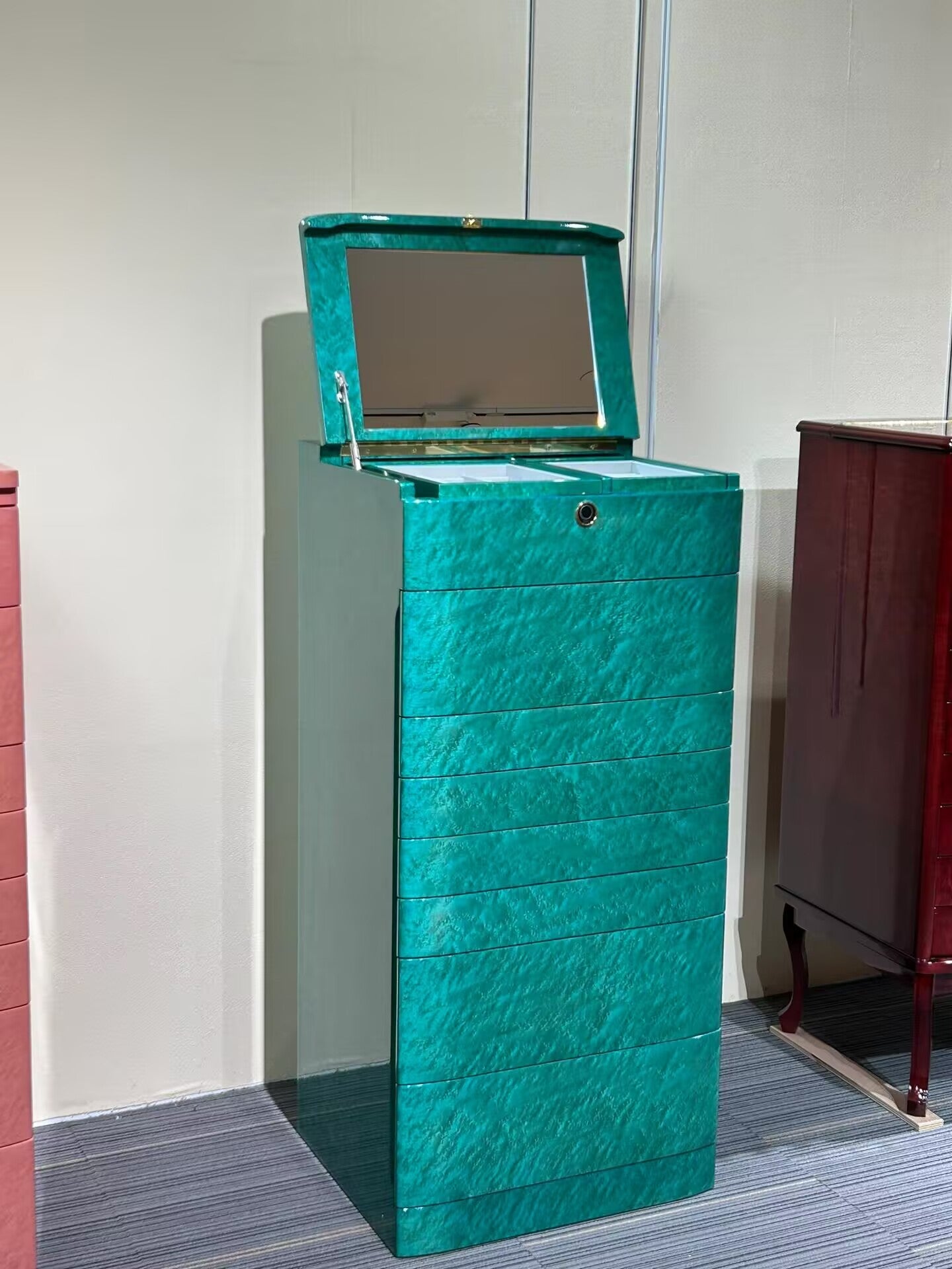 Designer Modern Creativity Bedroom Solid Wood Jewelry Cabinet