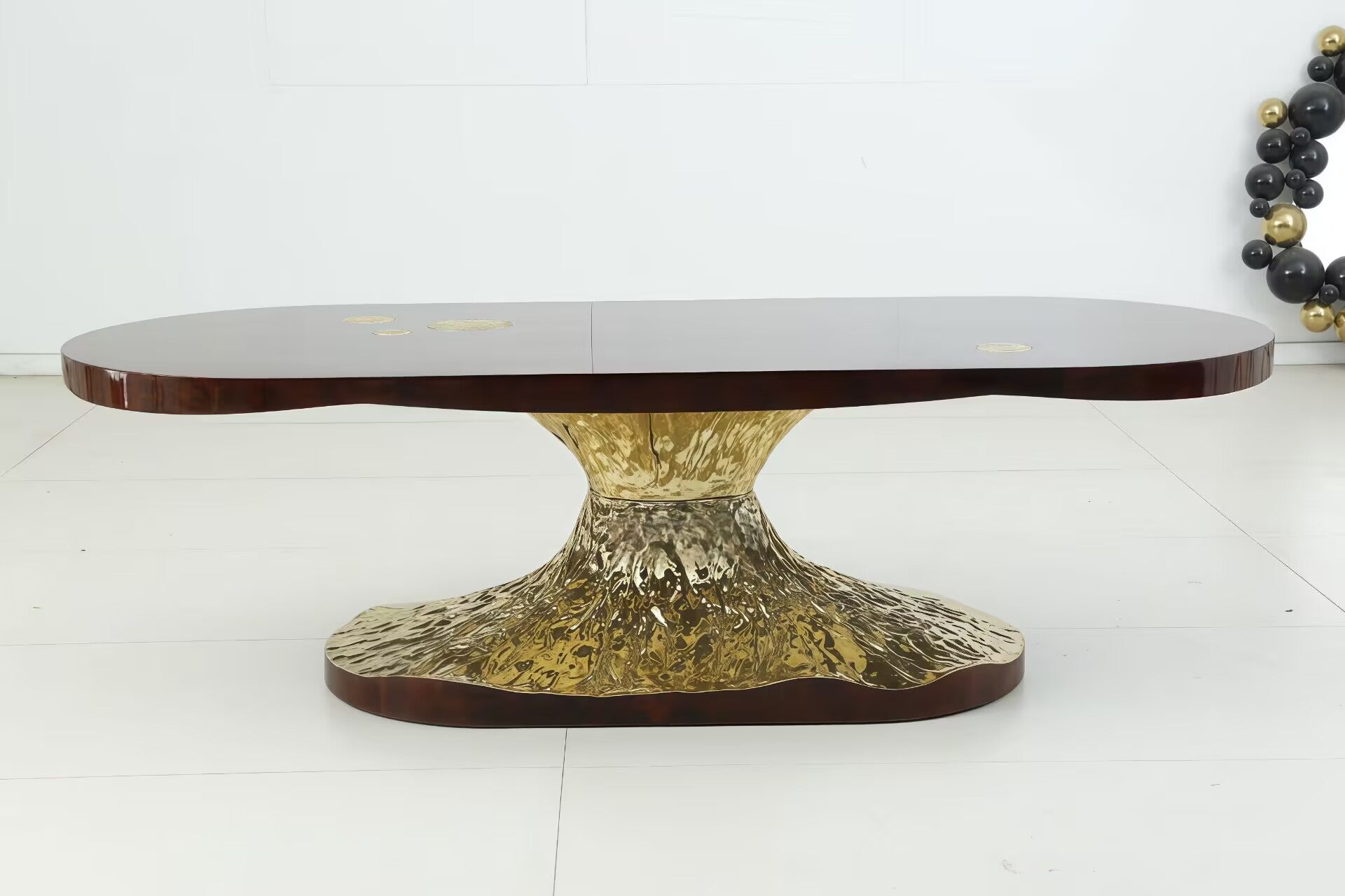 Metamorphosis High End Creative Solid Wood Oval Dining Table