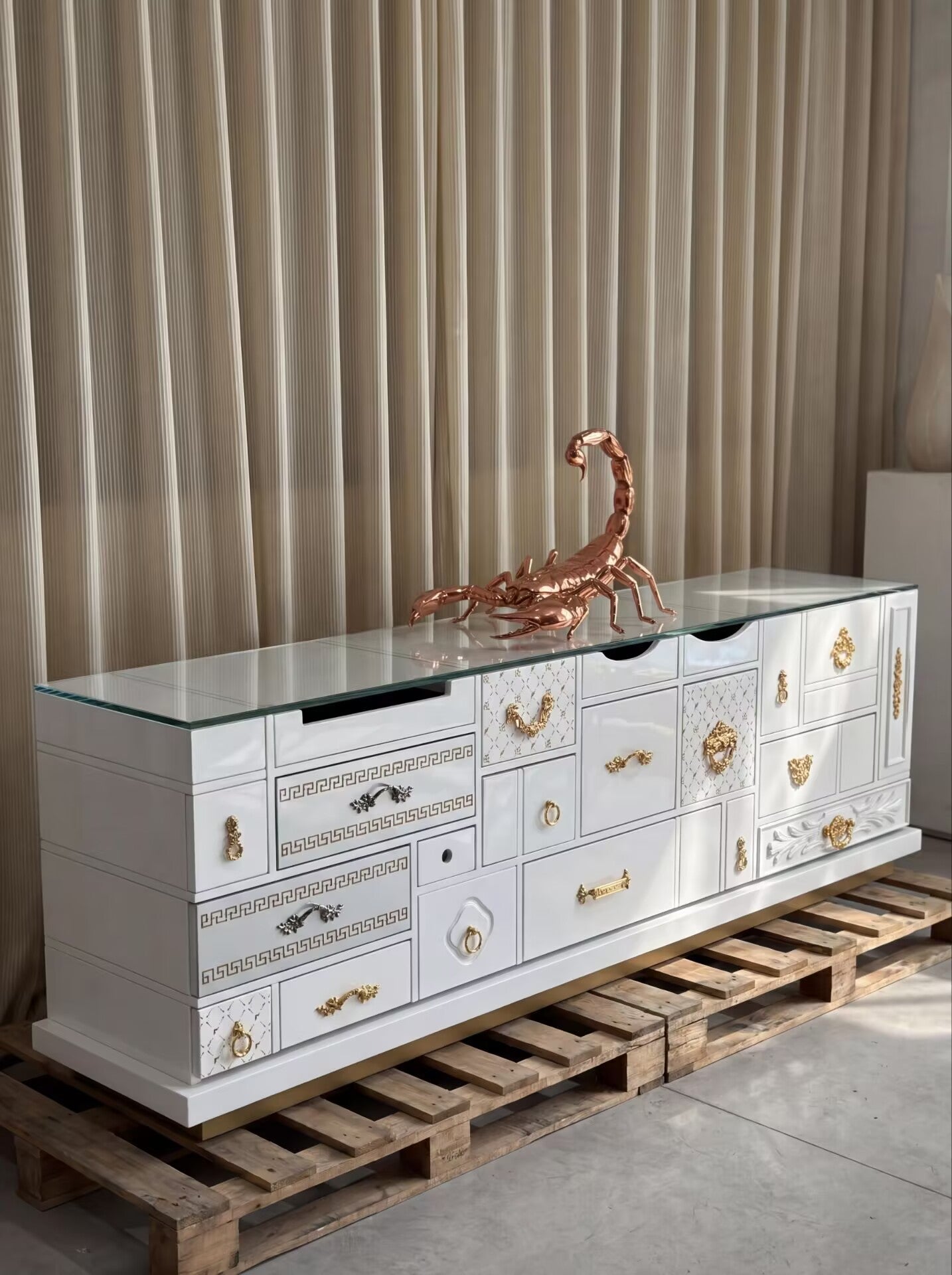 Mondrian Italian Luxury Unique Creativity Solid Wood Tv Cabinet