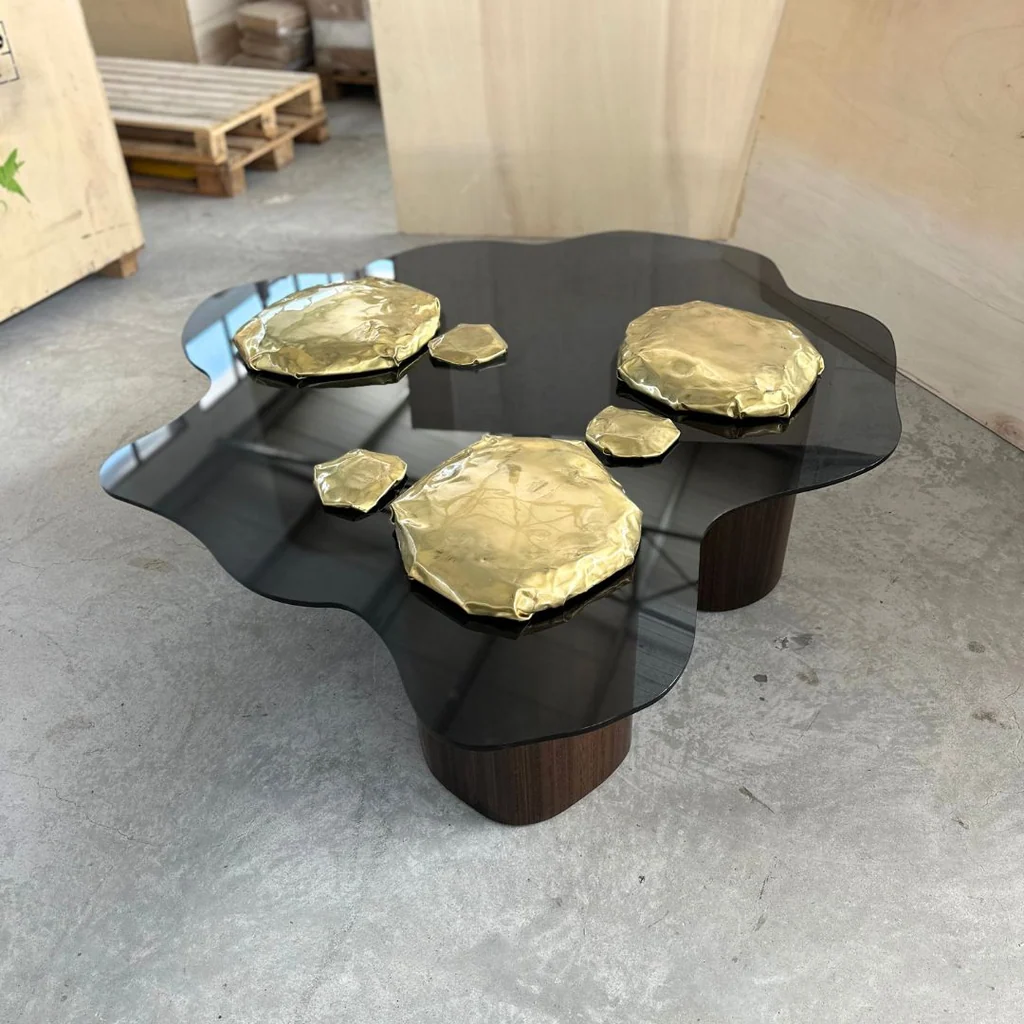 Mermaid Villa High-End Modern Art Metal Irregular Glass Coffee Table