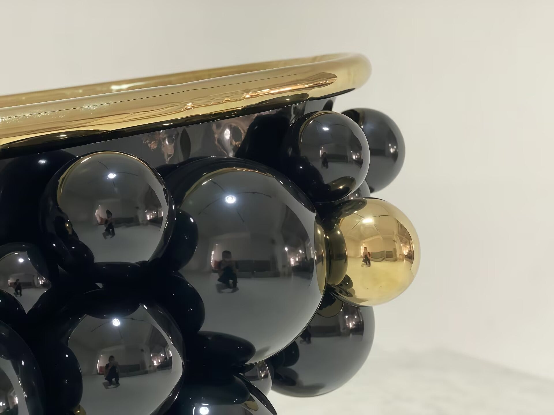 حوض استحمام NEWTON الإبداعي والأنيق عالي الجودة المصنوع من الفولاذ المقاوم للصدأ 