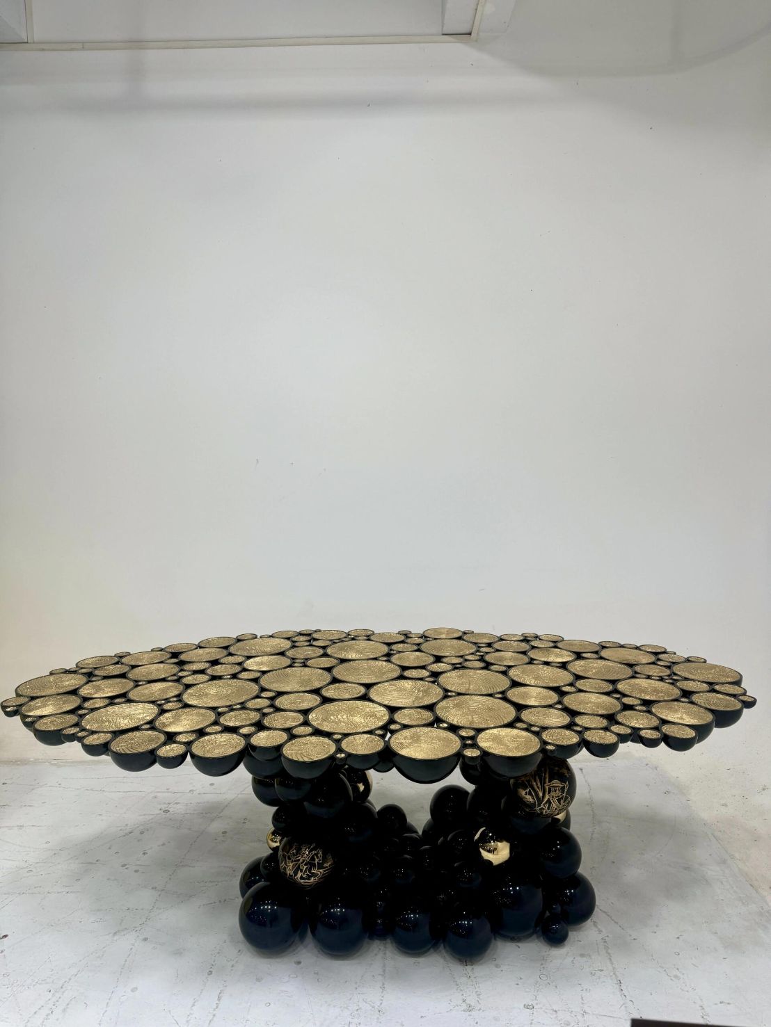 NEWTON Modern light luxury creative stainless minimalist DINING TABLE