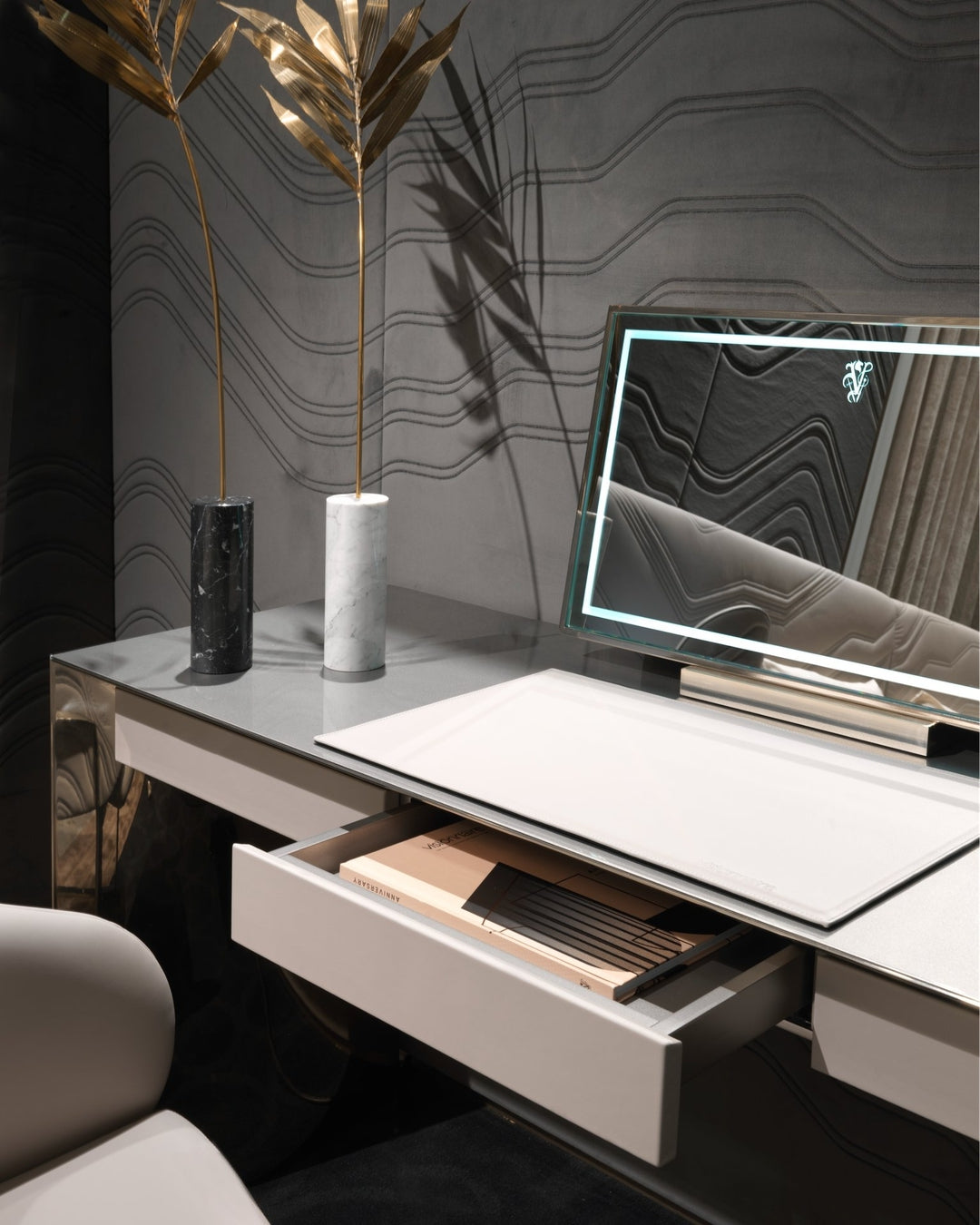 Olimpia Metal high-end dressing table