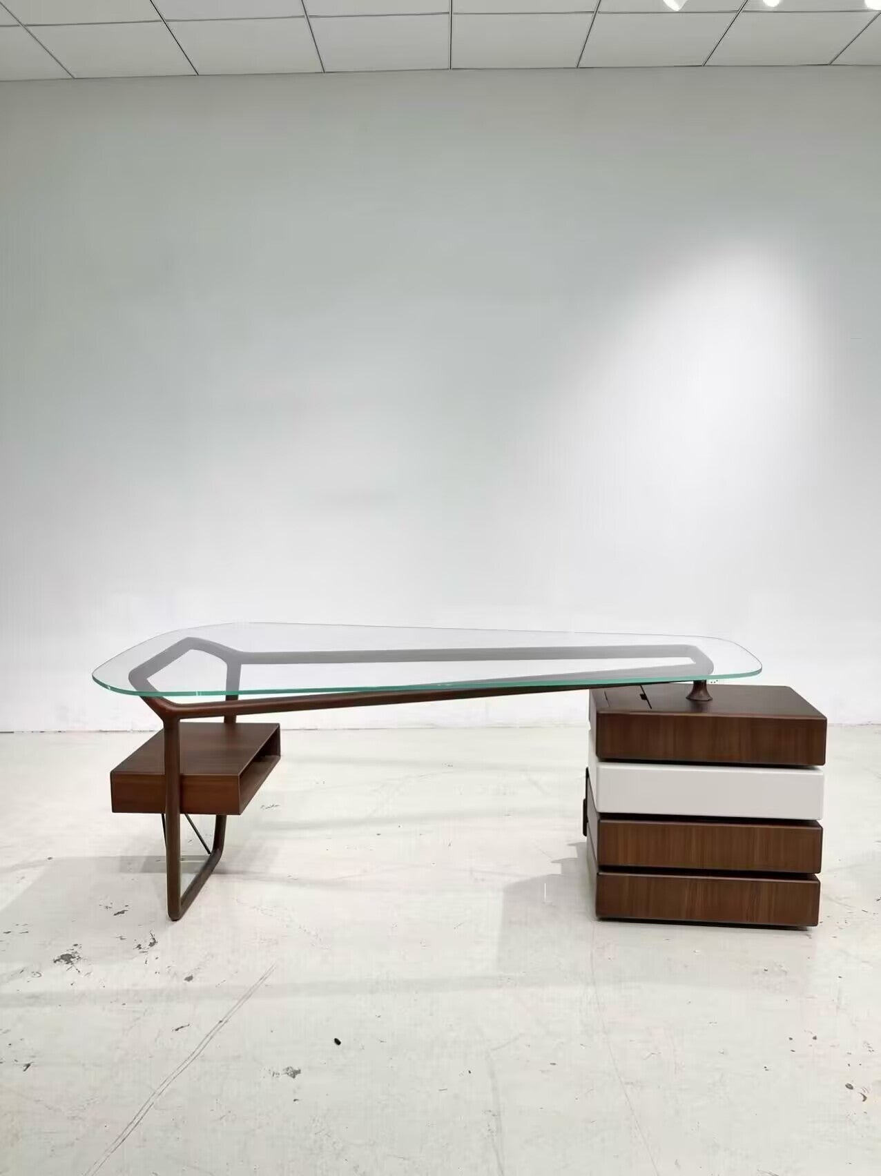 Omaggio Italian Artistic Minimalism Solid Wood Customize Glass Desk