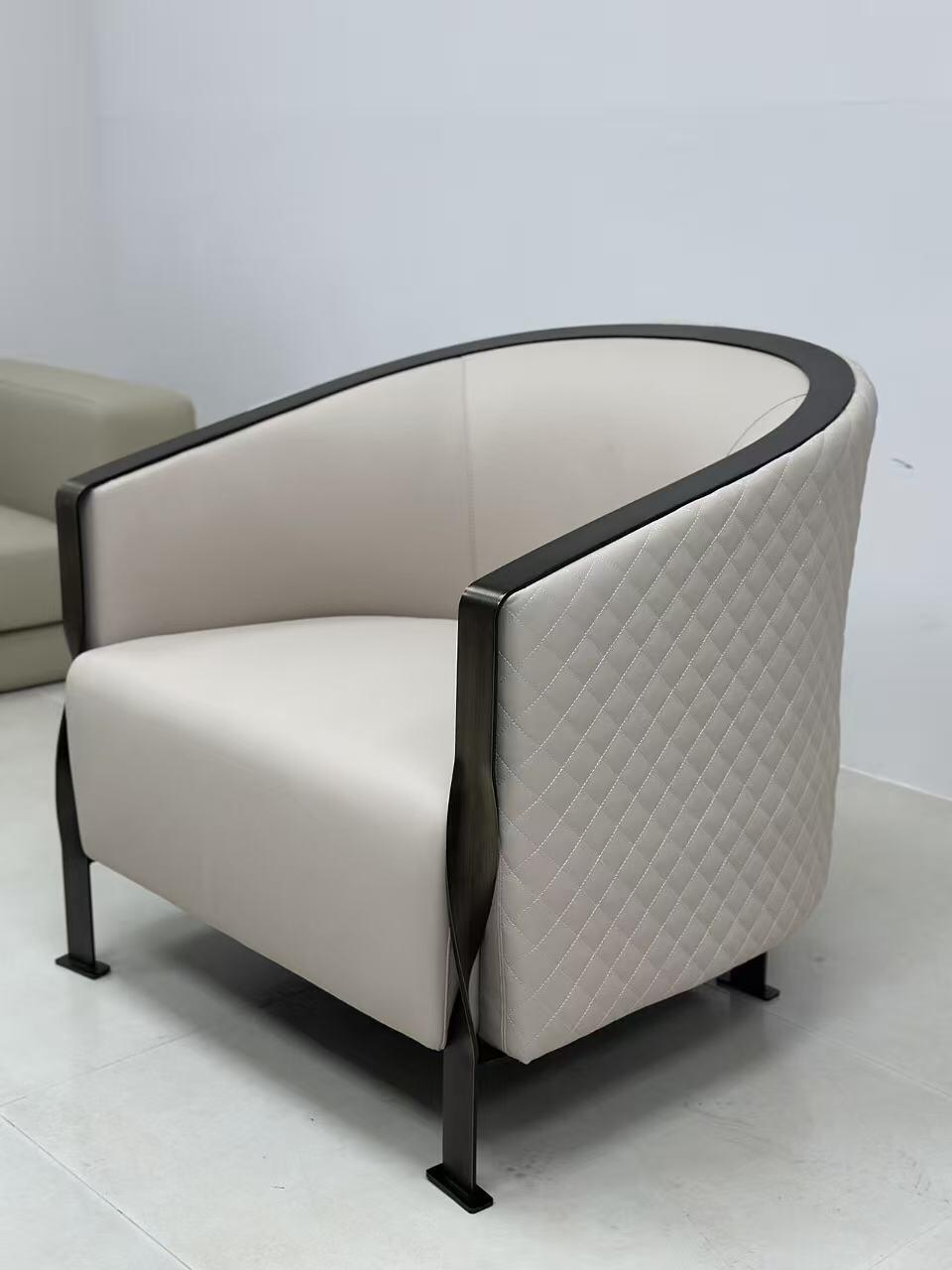 Paris Villa High Quality Luxury Metal Creativity Single Leather Armchair