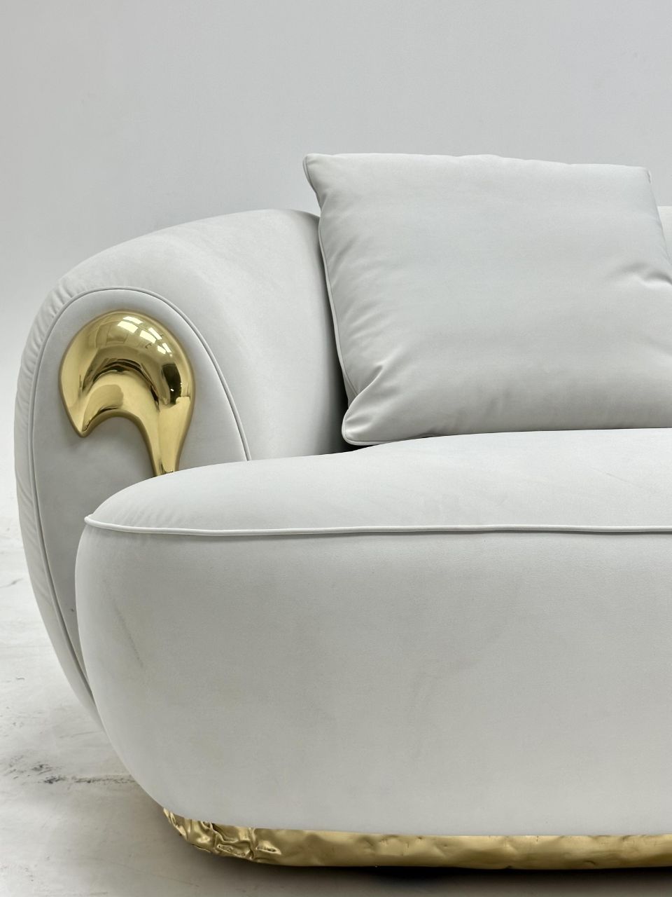 SOLEIL Italian minimalist high-end art genuine leather sofa