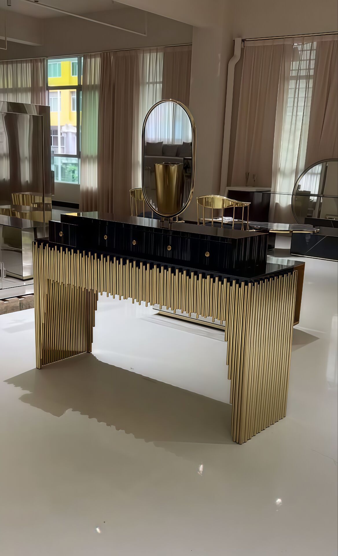 طاولة تزيين SYMPHONY VANITY لغرفة النوم، طاولة تزيين نحاسية فنية عالية الجودة ومبتكرة 