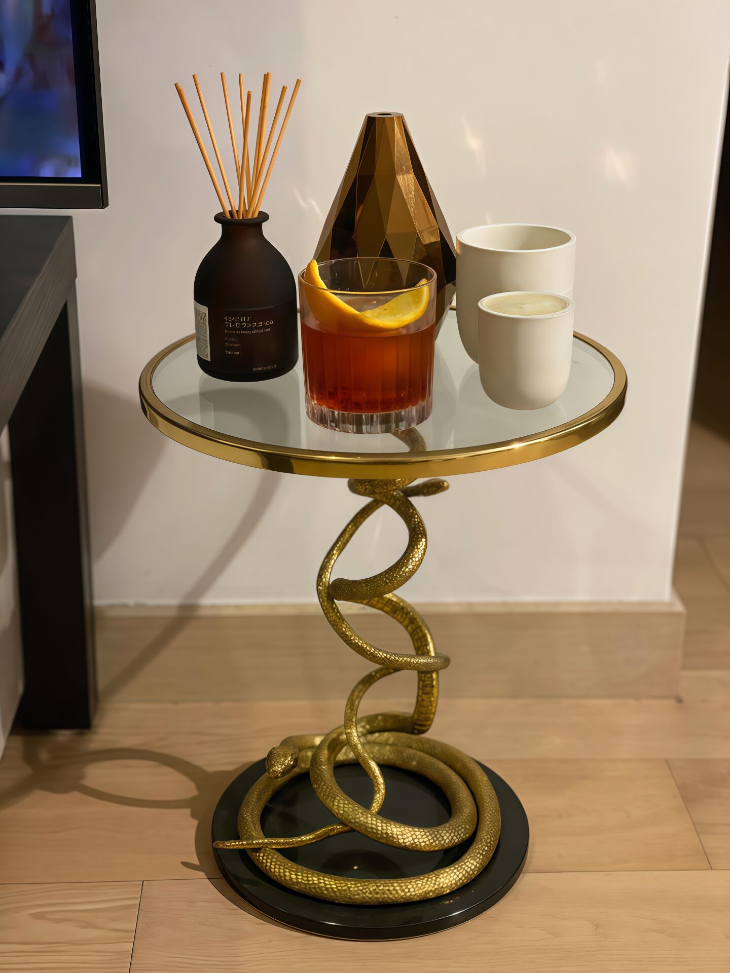 Safari Luxury Art Brass Creative Glass Round Living Room Side Table