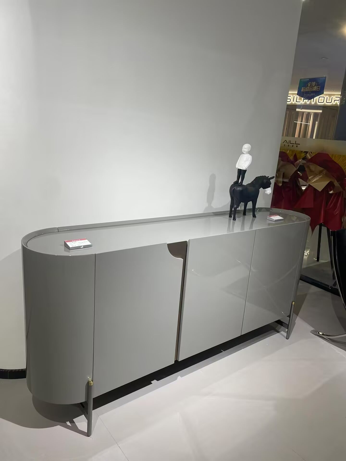 Villa Living Room Unique Artistic Metal Simplicity Solid Wood Sideboard