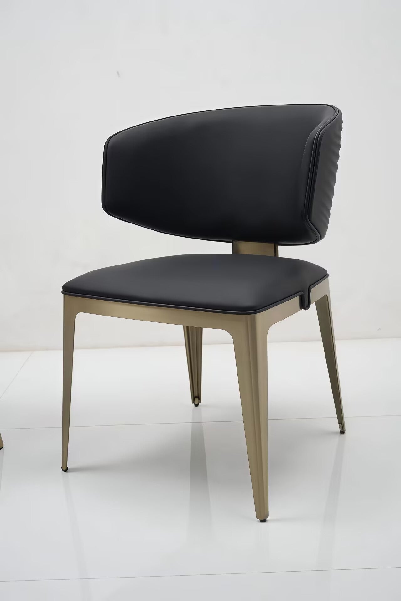Sybilla Luxury Designer Leather Creative Stainless Steel Chair