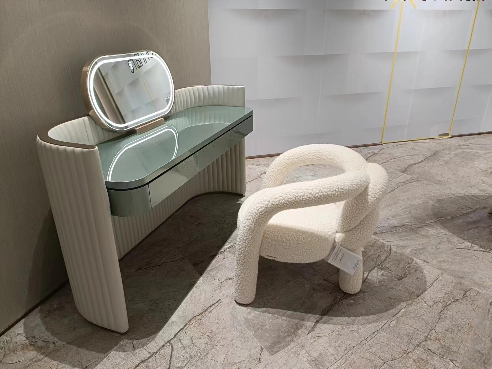 Walt Modern Luxury Solid Wood Artistic Custom Dressing Table