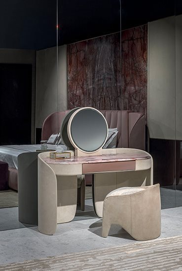 LONGHI ZELDA LTALIAN DRESSING TABLE