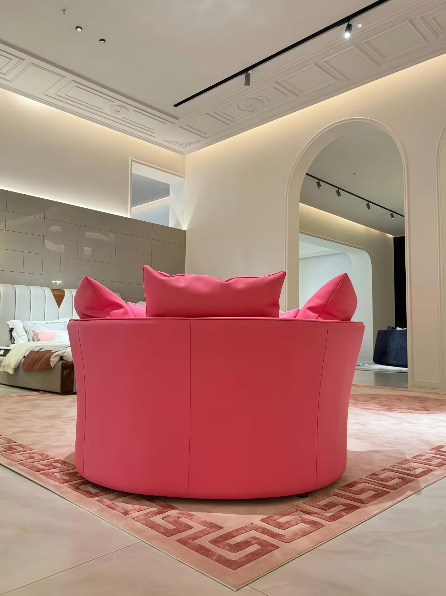 Aeternitas Italian Living Room Artistic Genuine Leather Customize Sofa
