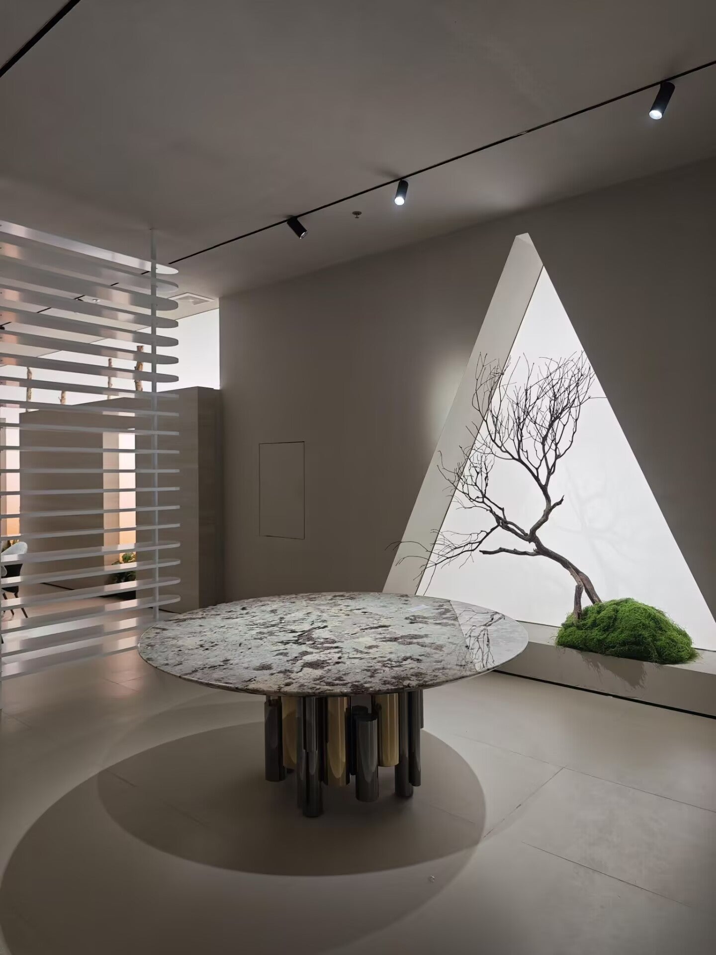 Antigua Light Luxury Artistic Metal High-End Marble Dining Table