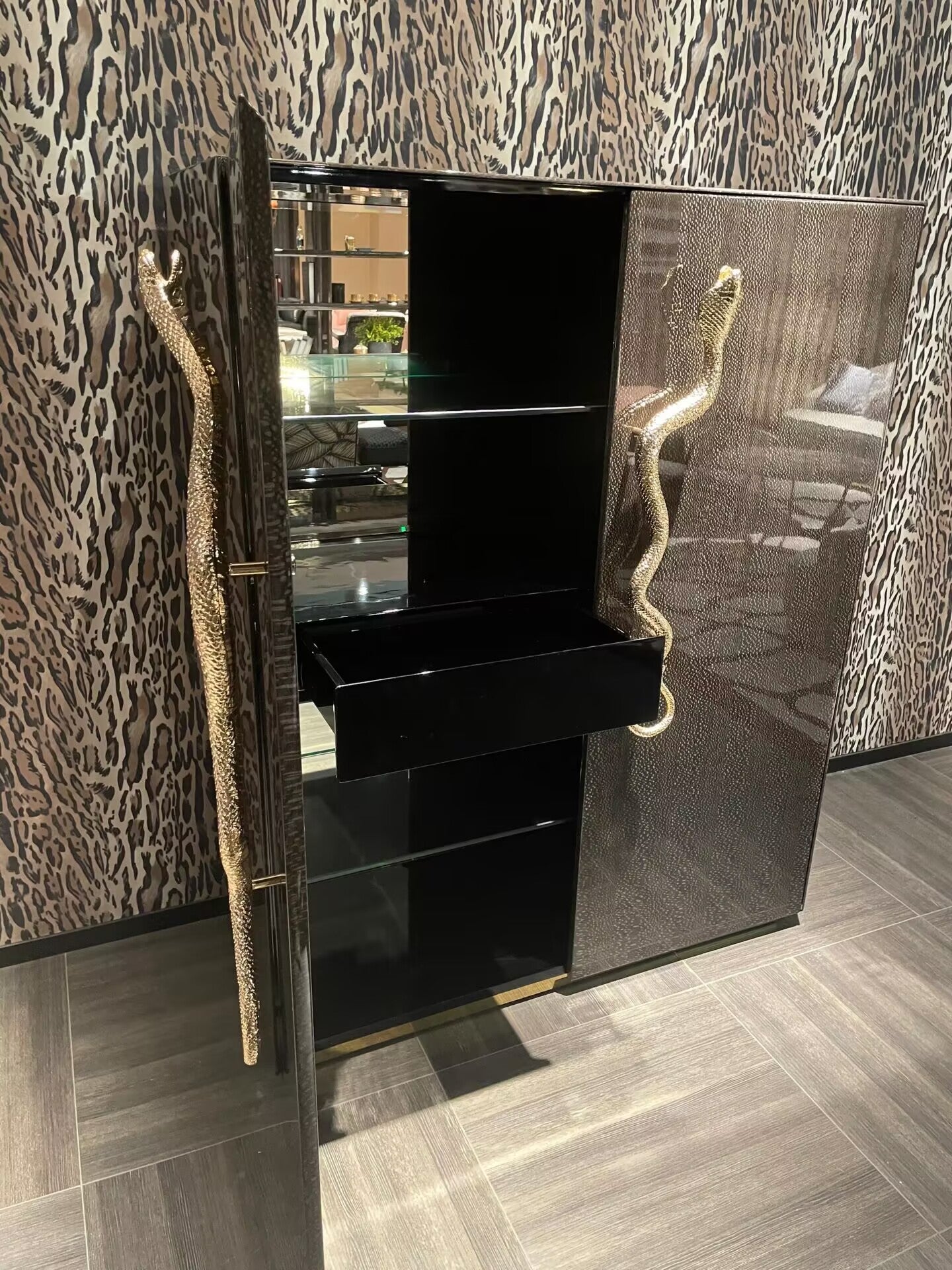 Azingo Modern Minimalism Solid Wood Pure Copper Sideboard