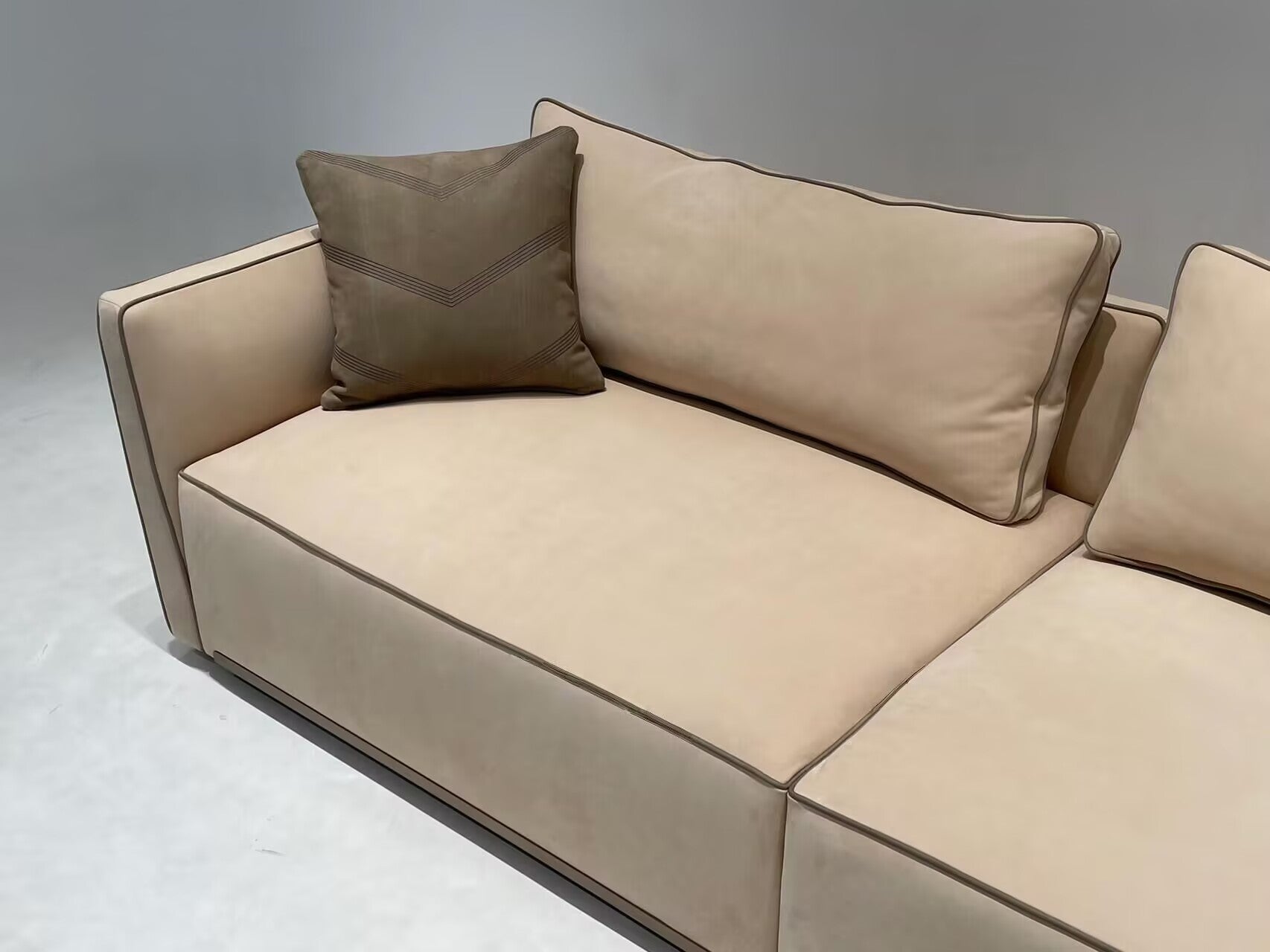 Bastian Living Room Simplicity Customize Genuine Leather Sofa