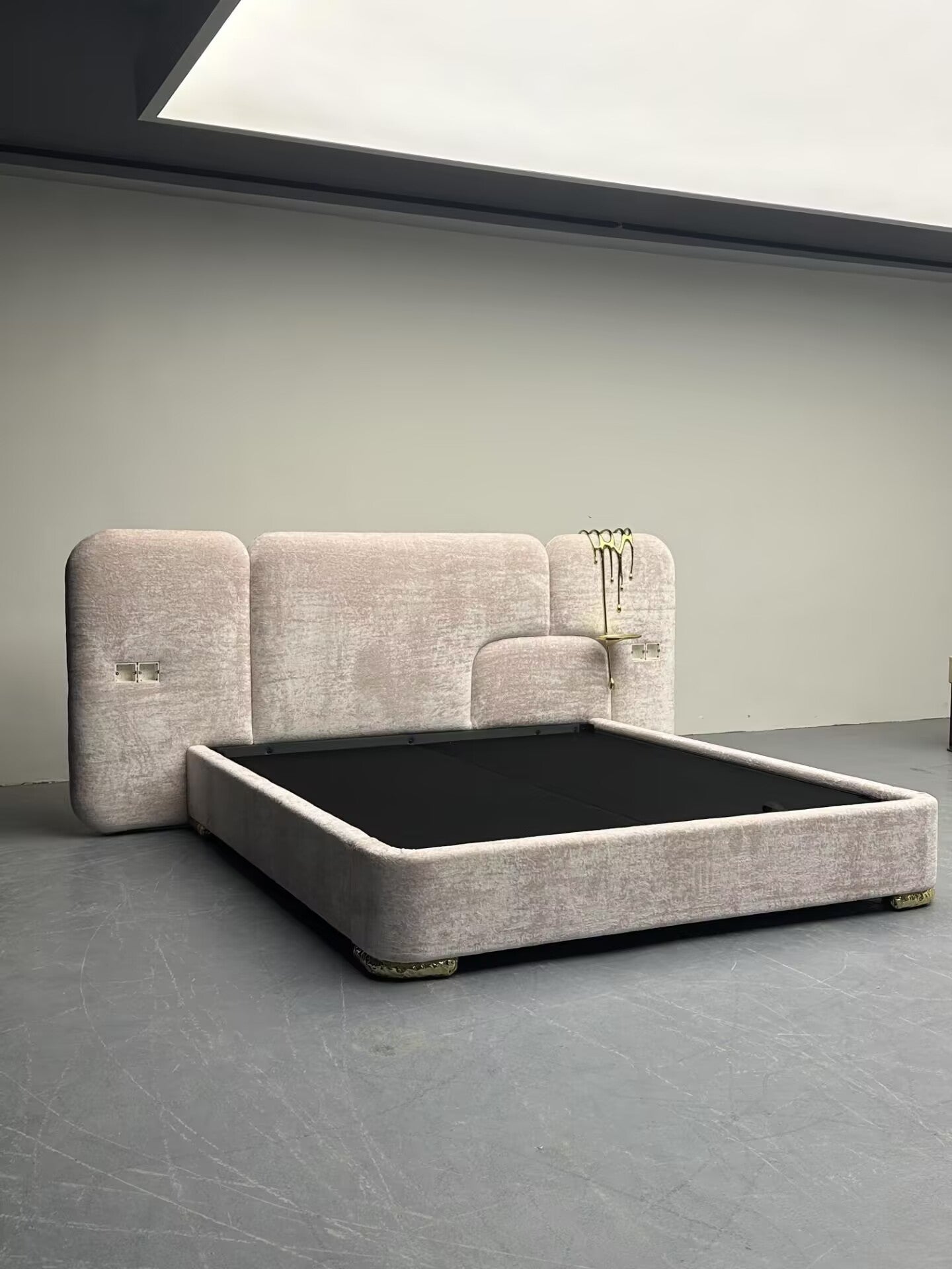 Villa Bedroom Luxurious Modern Simple High-End Fabric Bed