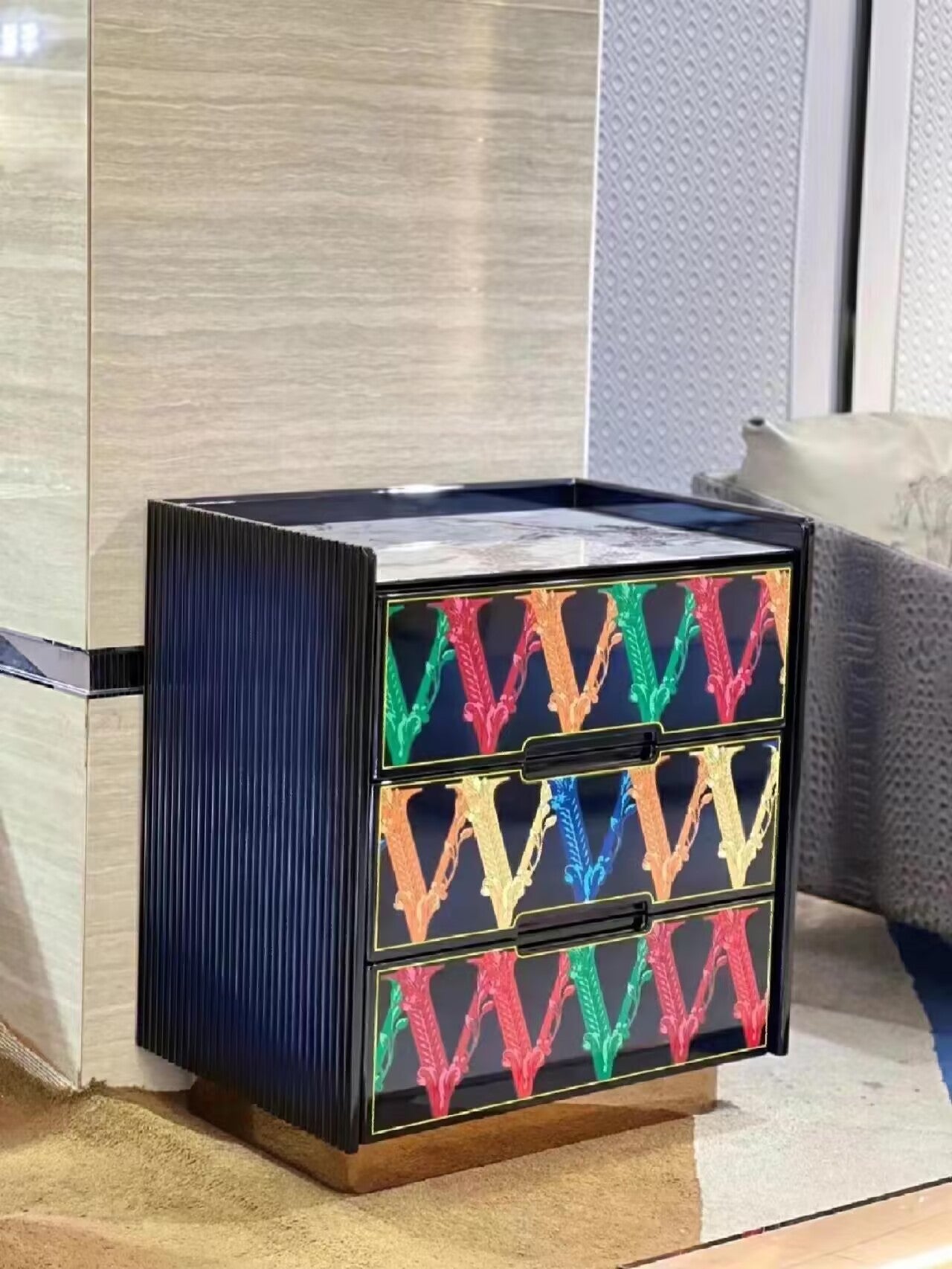 Italian Bedroom Unique Metal Artistic Solid Wood Bedside Table
