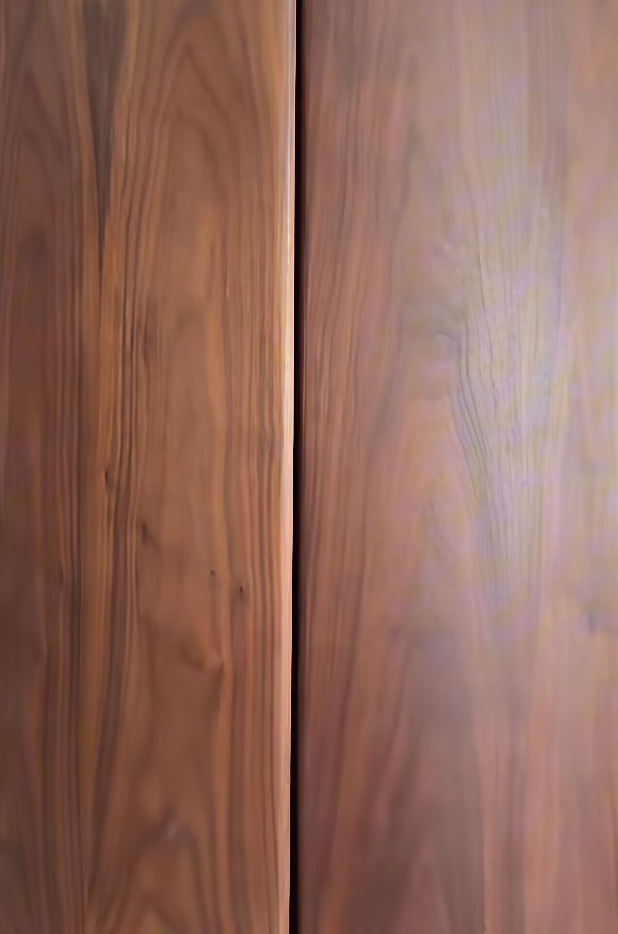 Bloom Luxurious Art Irregular Simplicity Solid Wood Wine Cabinet