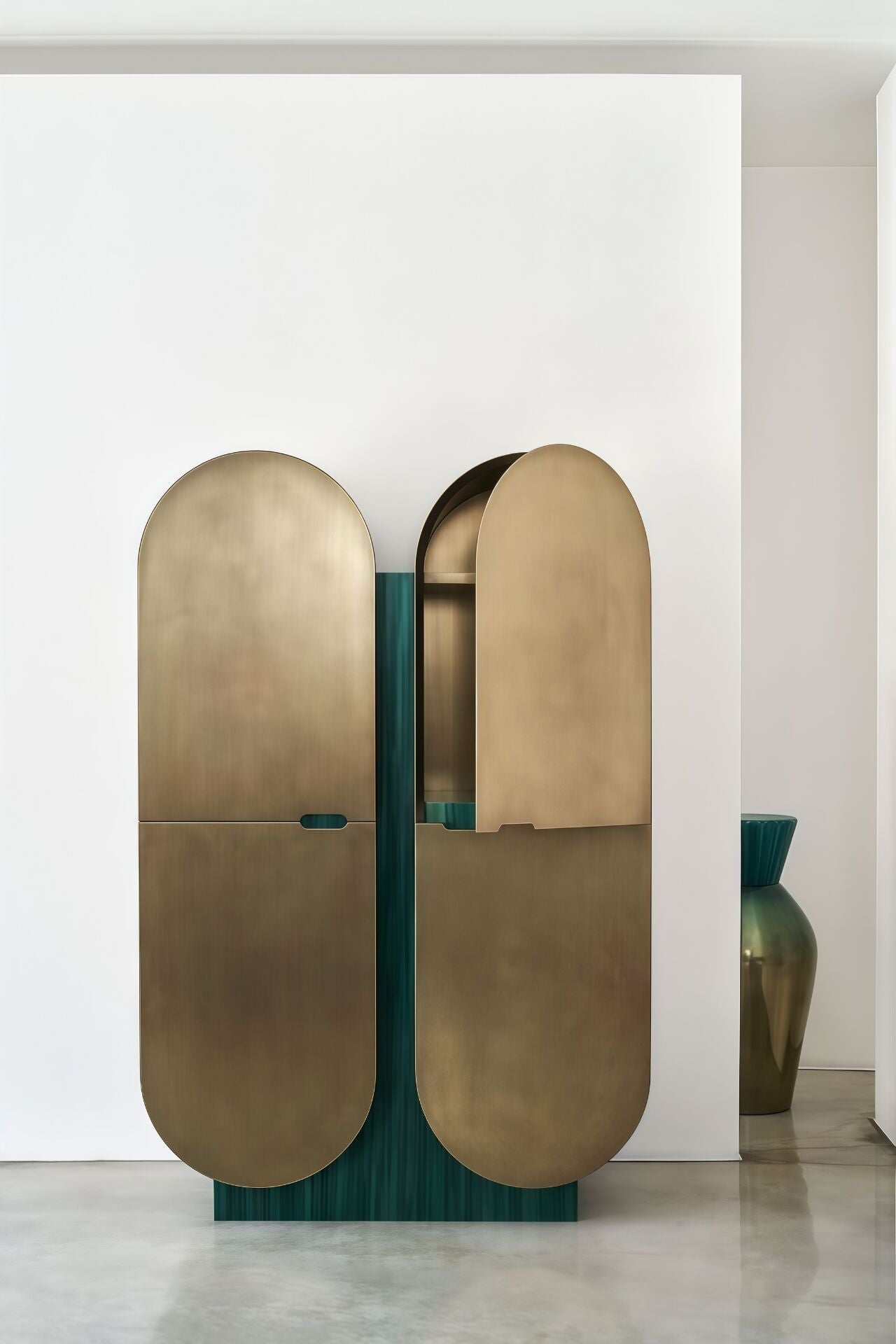 Capsule Luxurious Designer Creativity Stainless Steel Wine Cabinet