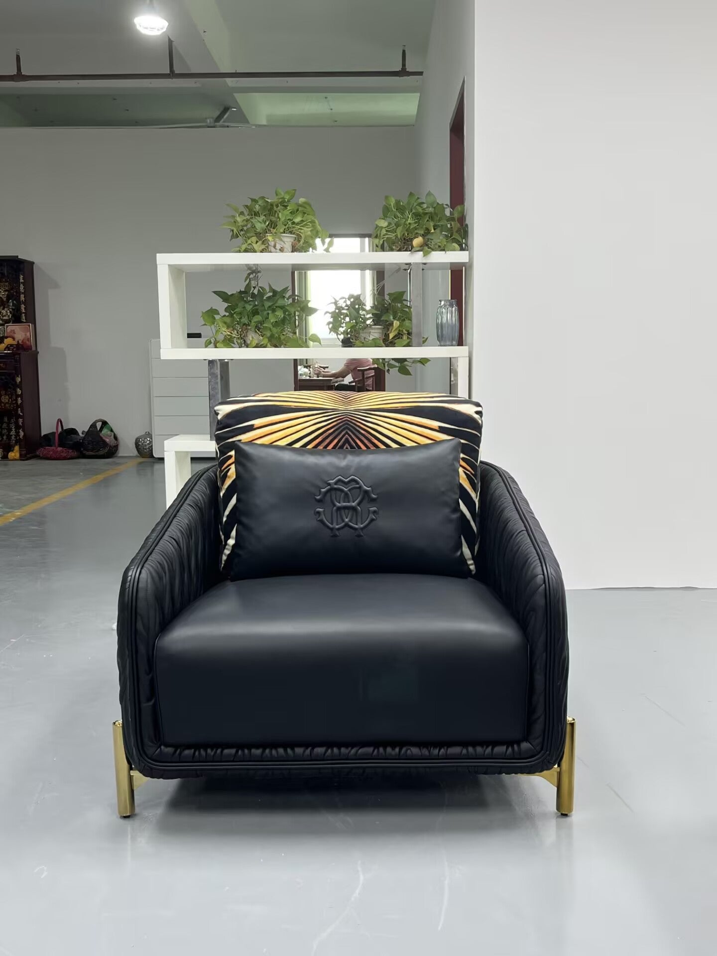 Clifton Italian Luxurious Villa Living Room Genuine Leather Sofa Chair