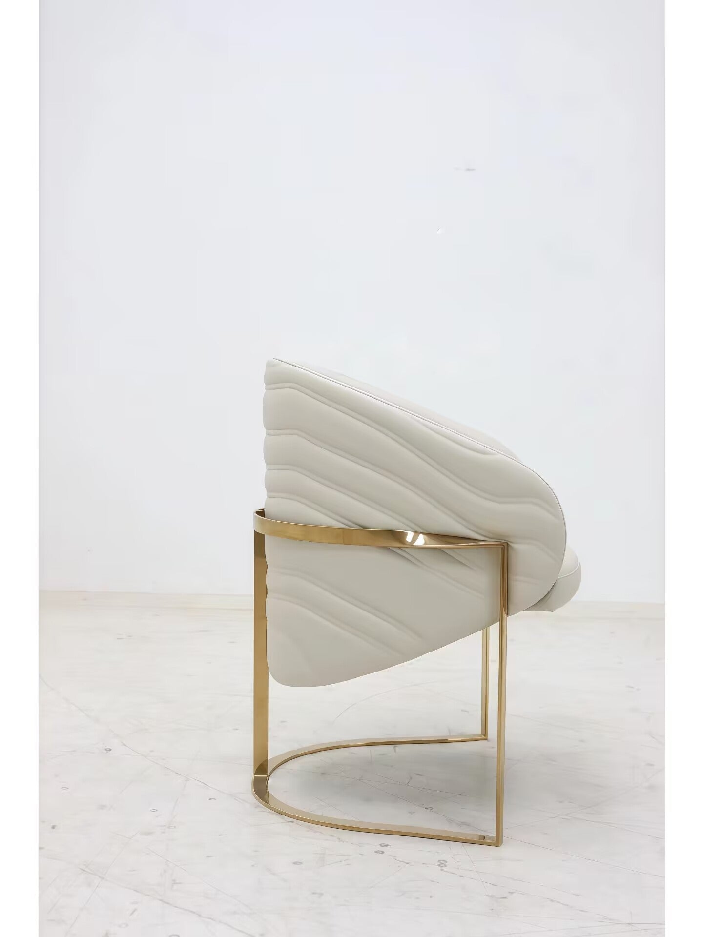 Cloud Italian Modern High End Minimalist Genuine Leather Chair