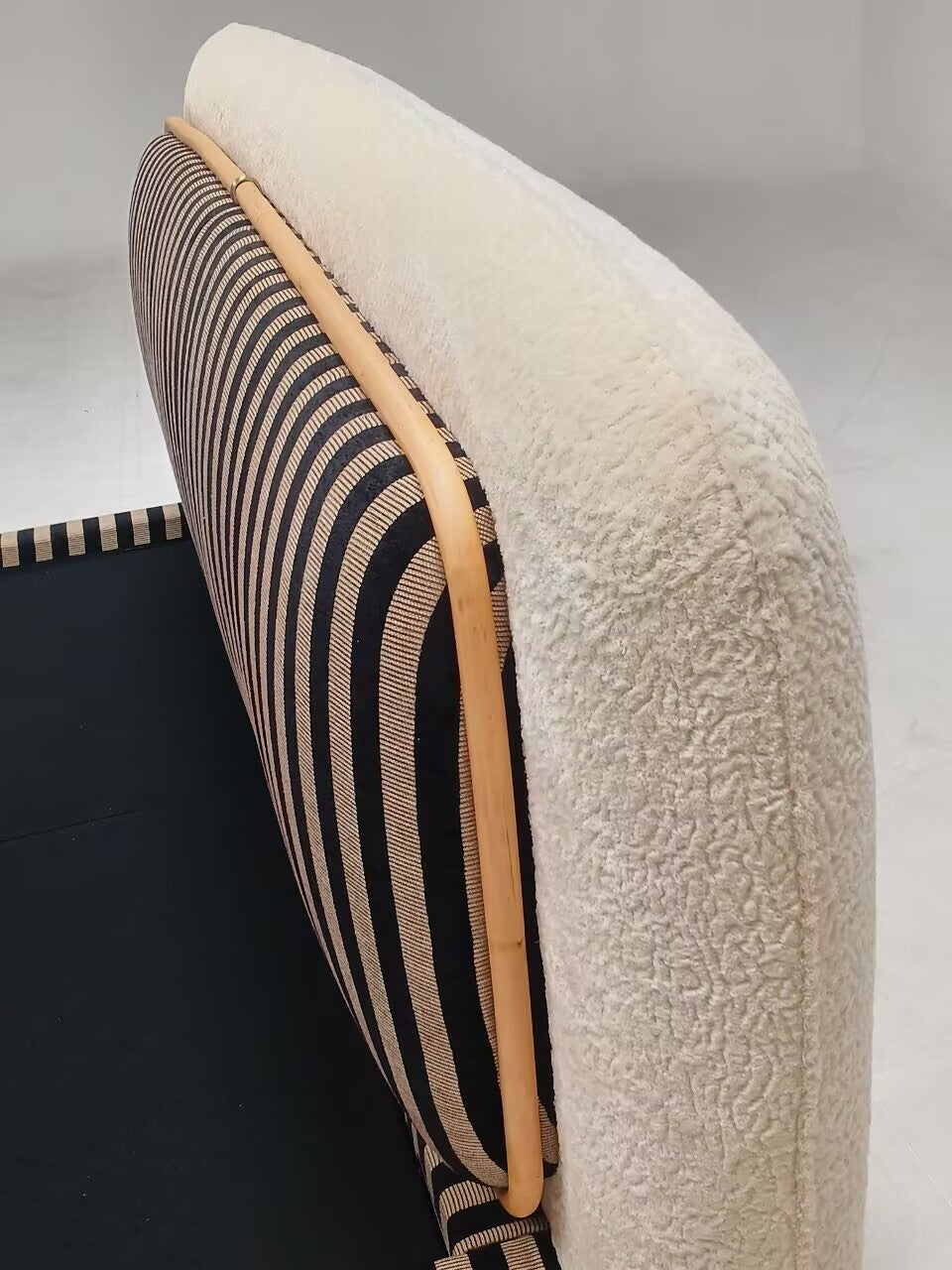 Clouds Modern Creativity Designer Solid Wood Commission Bed