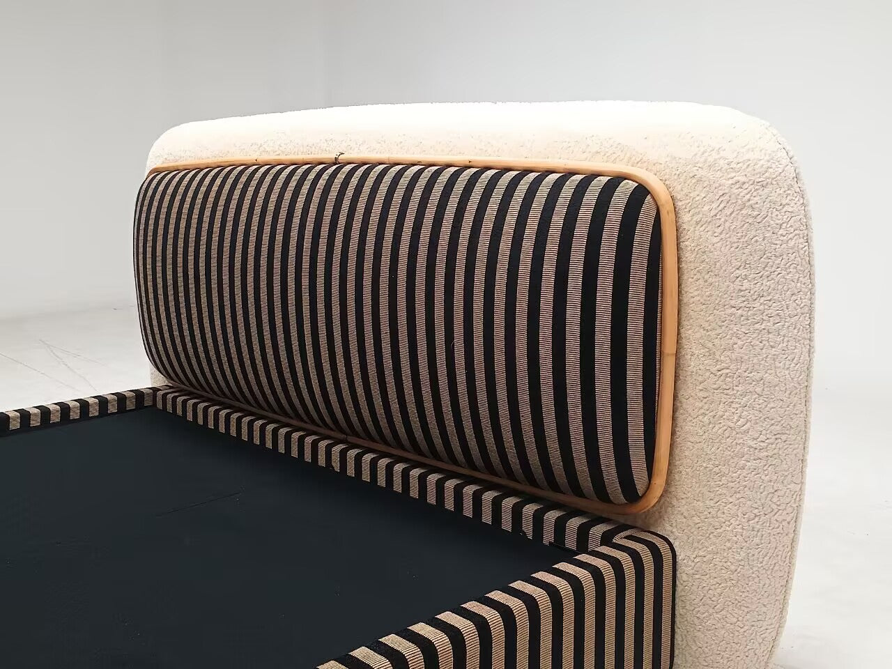 Clouds Modern Creativity Designer Solid Wood Commission Bed