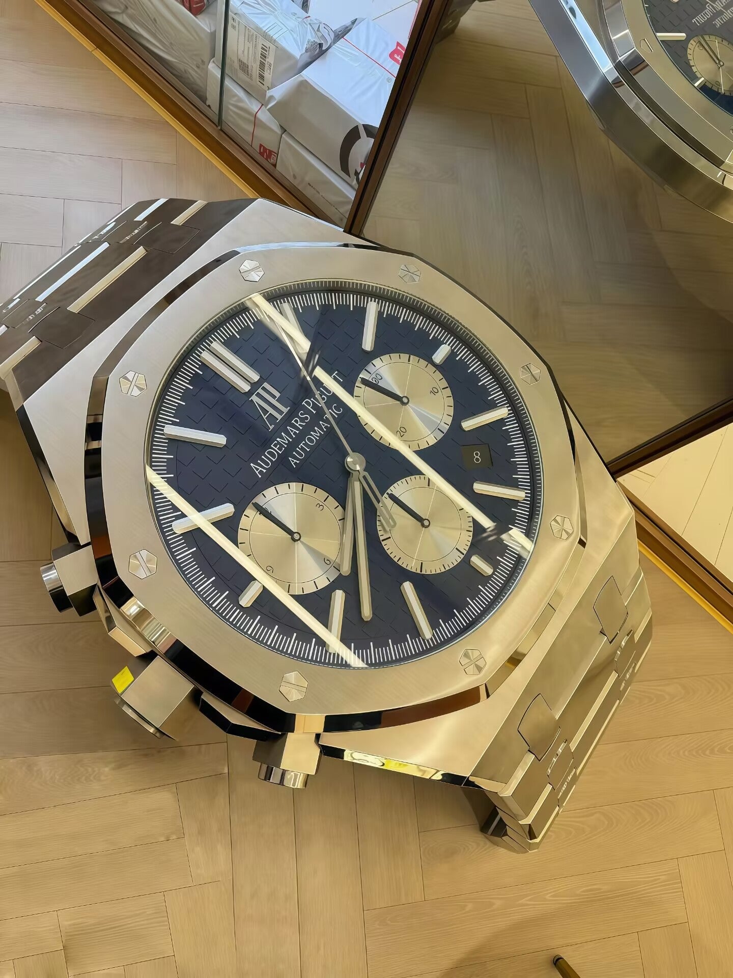 Designer High End Creative Stainless Steel Watch Shaped Coffee Table