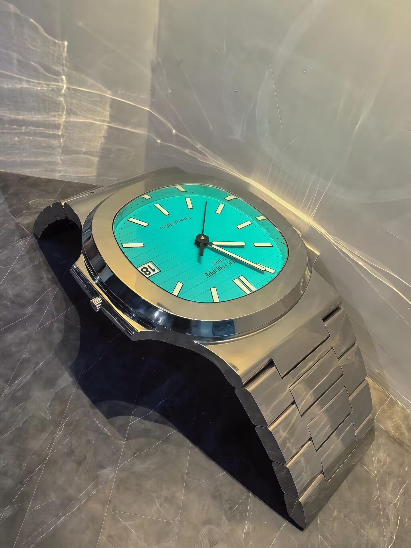 Designer High End Creative Stainless Steel Watch Shaped Coffee Table